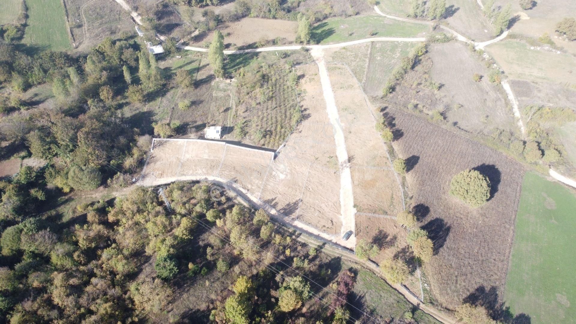 Güngörende Tek Tapu Resmi Yola Cephe Tel Örgüsü Çekili 5 Numara - Görsel 8