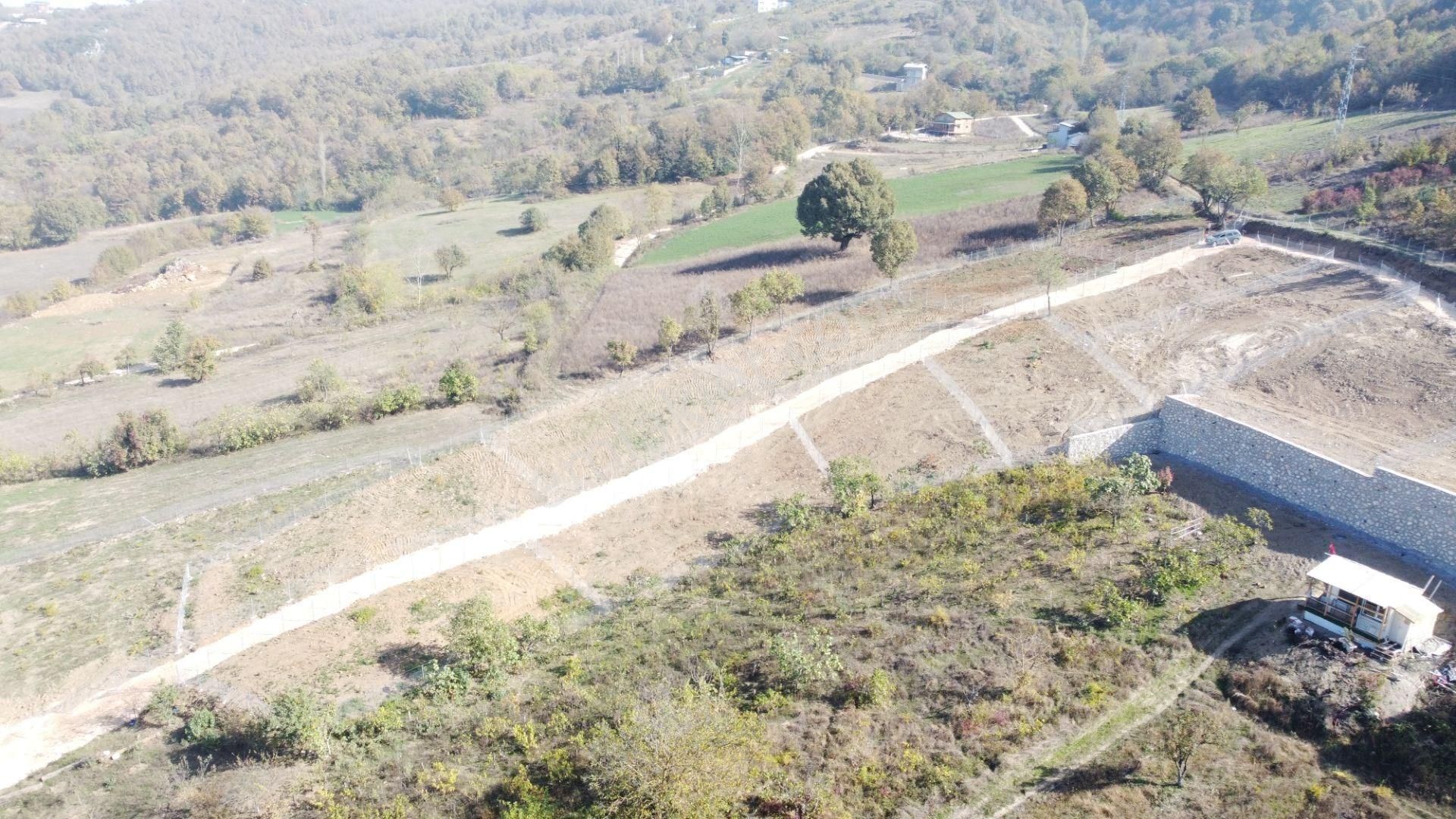 Güngörende Tek Tapu Resmi Yola Cephe Tel Örgüsü Çekili 5 Numara - Görsel 12