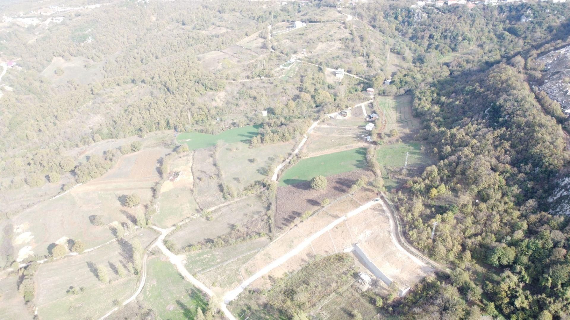 Güngörende Tek Tapu Resmi Yola Cephe Tel Örgüsü Çekili 5 Numara - Görsel 27