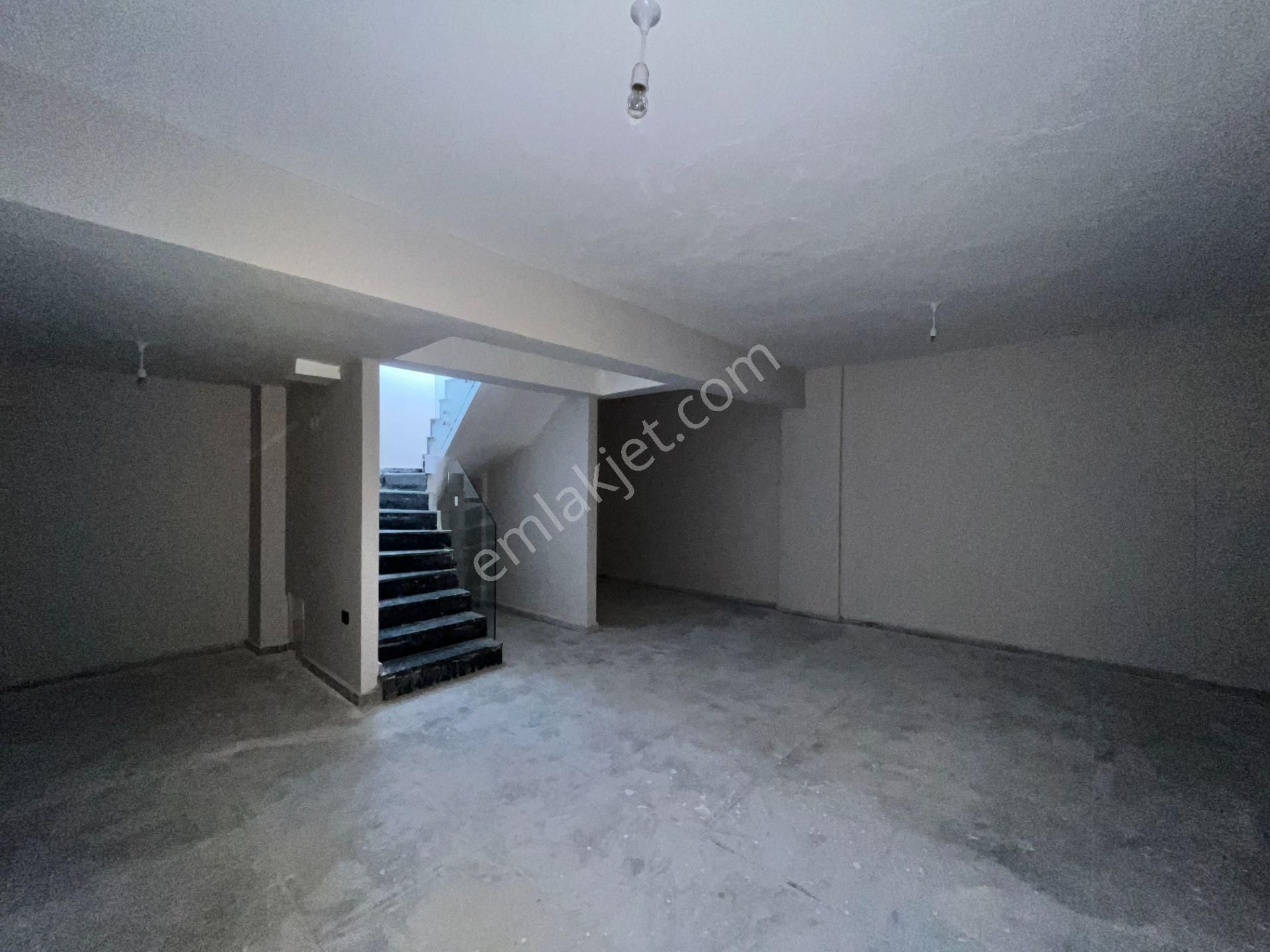 Seferihisar Düzce'de Villalar Bölgesinde 3+2 Sıfır Villa - Görsel 16