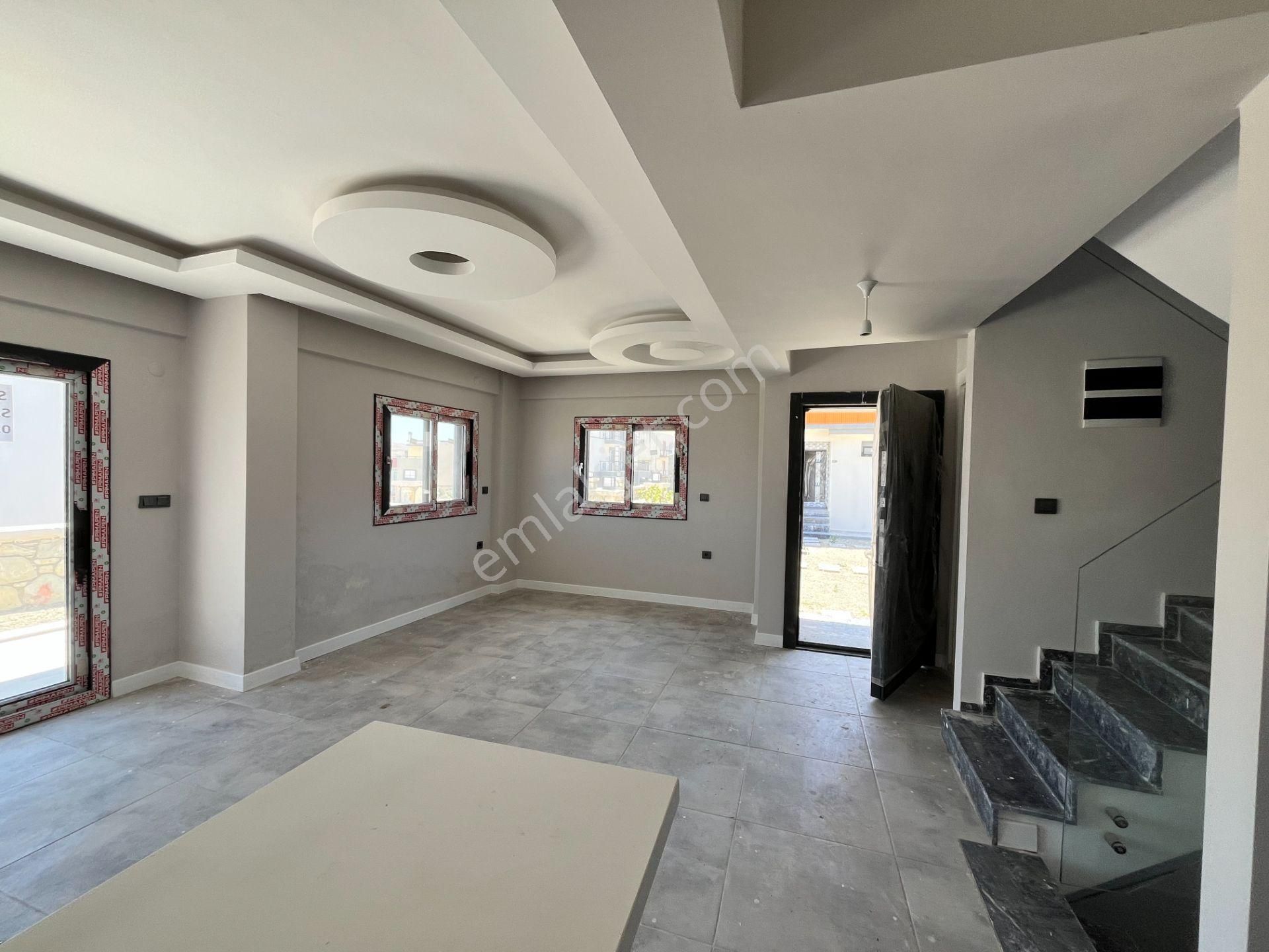 Seferihisar Düzce'de Villalar Bölgesinde 3+2 Sıfır Villa - Görsel 6