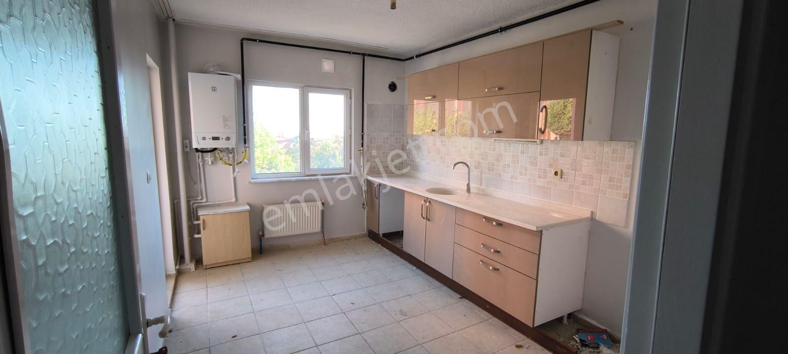 Çukurova Şambayadı Kiralık Daire Finans Gayrimenkul'den Şambayadı Toki'de  3+1  Kiralık Daire 