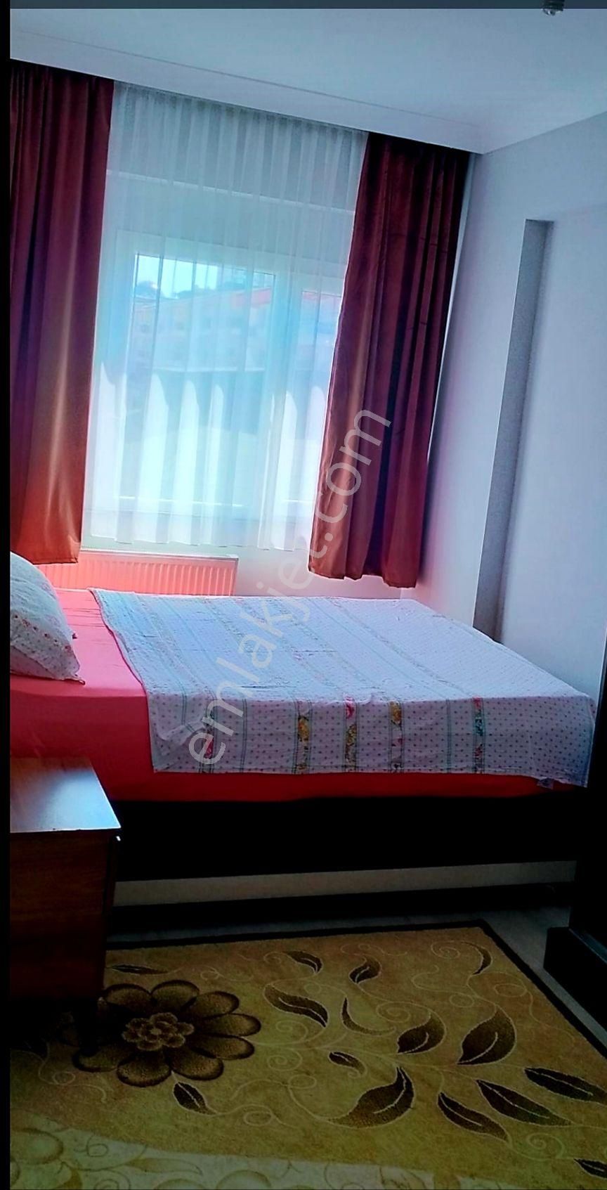 Esenyurt Mehmet Akif Ersoy Kiralık Daire  KİRALIK ESENYURT YEŞİLKENT MAHALLESİ ARSA KÖŞE YER DÜKKAN HALI YIKAMA VE OTO YIKAMA