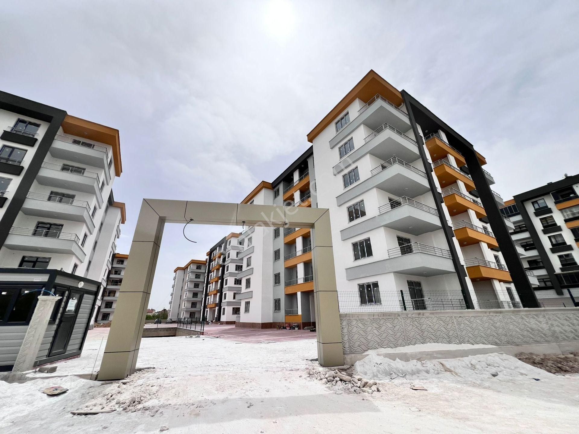 Karatay Karakulak Satılık Daire  MENGENE CADDESİN'DE, 3+1 SIFIR, SİTE İÇİNDE, SATILIK DAİRE