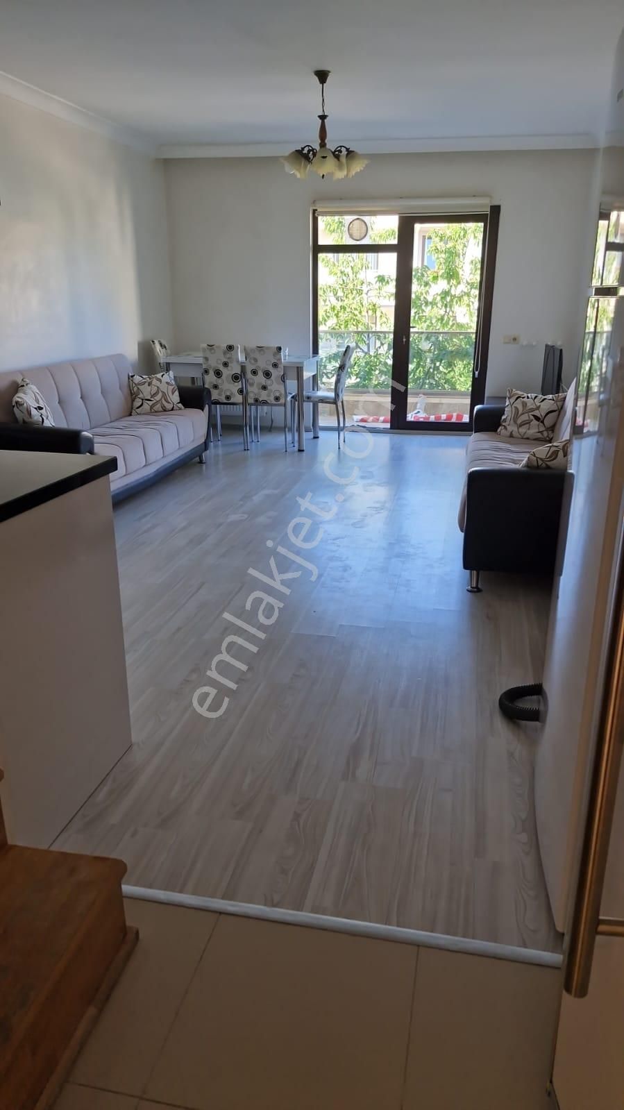 Gölbaşı Kızılcaşar Kiralık Daire              İNCEK TEK YAPI MERKEZDE 1+1 80 M2 KATTA DUBLEKS DAİRE 