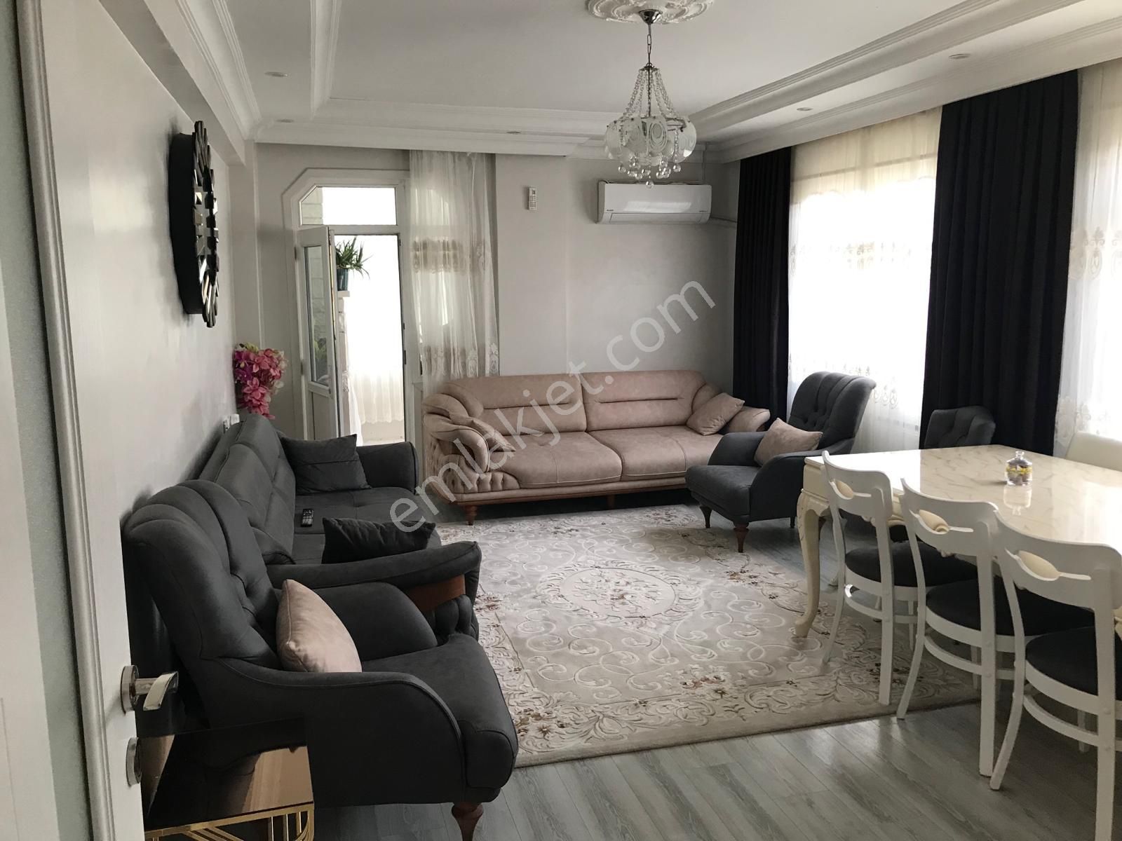 Büyükçekmece Fatih Satılık Daire  BÜYÜKÇEKMECEDE ACİL SATILIK DAİRE  3+1