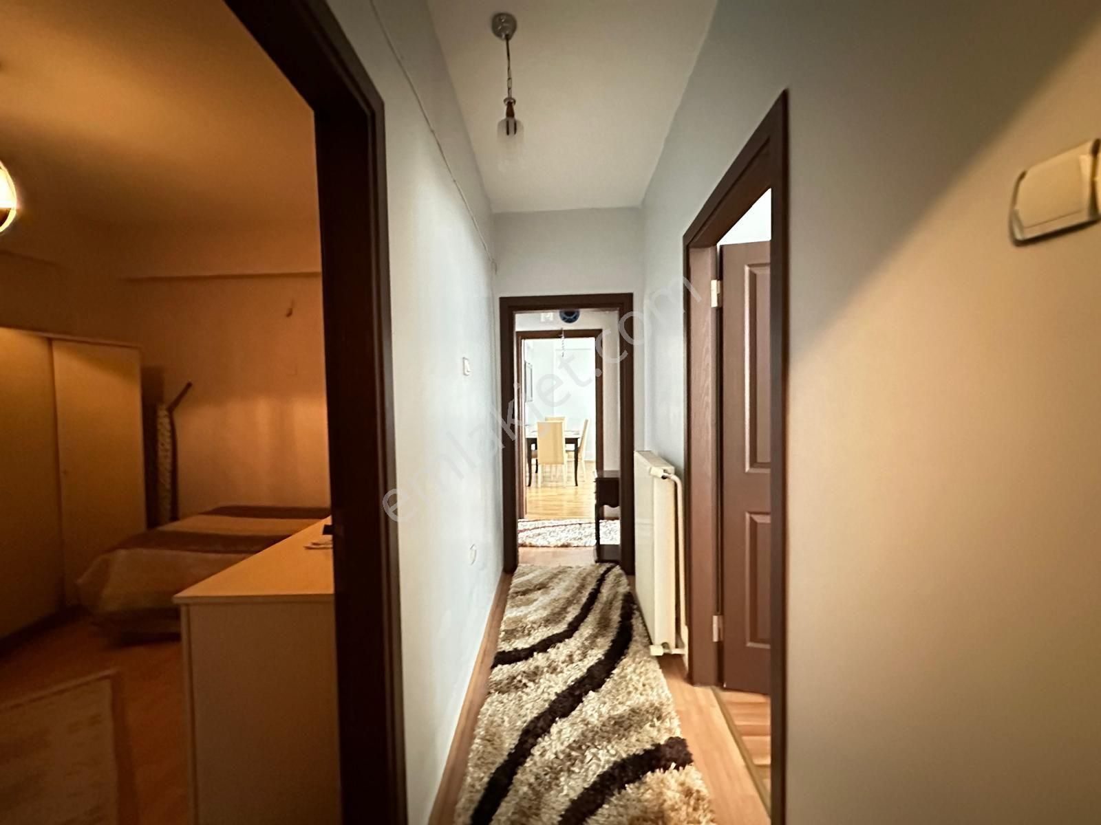 Samsun İlkadım Hürriyet Mahallesinde Depozitosuz Abonelikleri Açık Bulvara Cephe 2+1 Eşyalı Kiralık