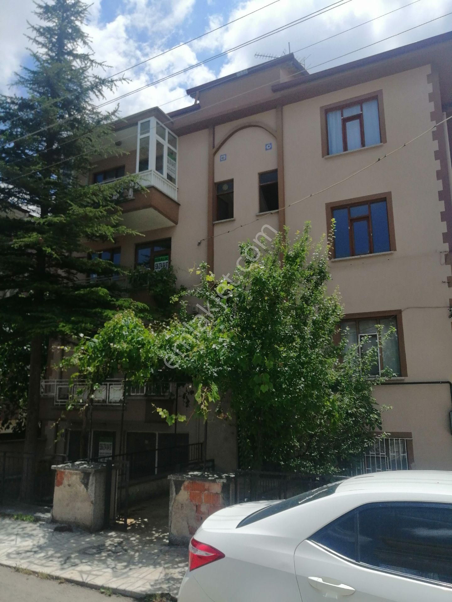 Afyonkarahisar Merkez Mareşal Fevzi Çakmak Kiralık Daire AFYON IŞILAY GROUP GAYRİMENKUL DEN MARAŞAL FEVZİ ÇAKMAK MAHALLESİNDE 3+1 KİRALIK DAİRE