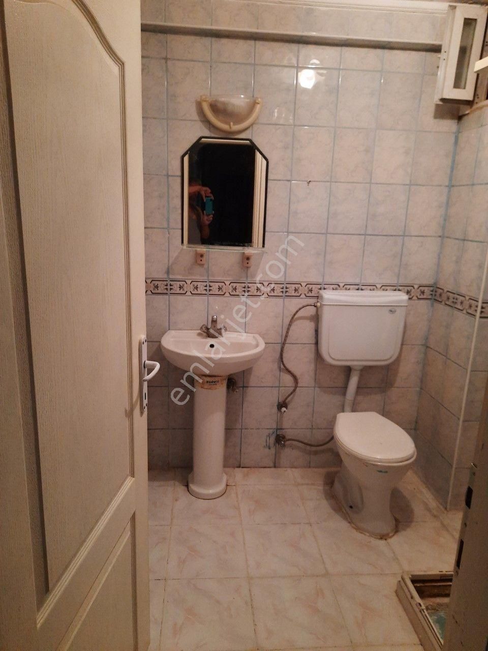 Odunpazarı Kırmızıtoprak Kiralık Daire  SAHİBİNDEN KIRMIZIZTOPRAK TA 3+1 ARAKAT 15.000 TL