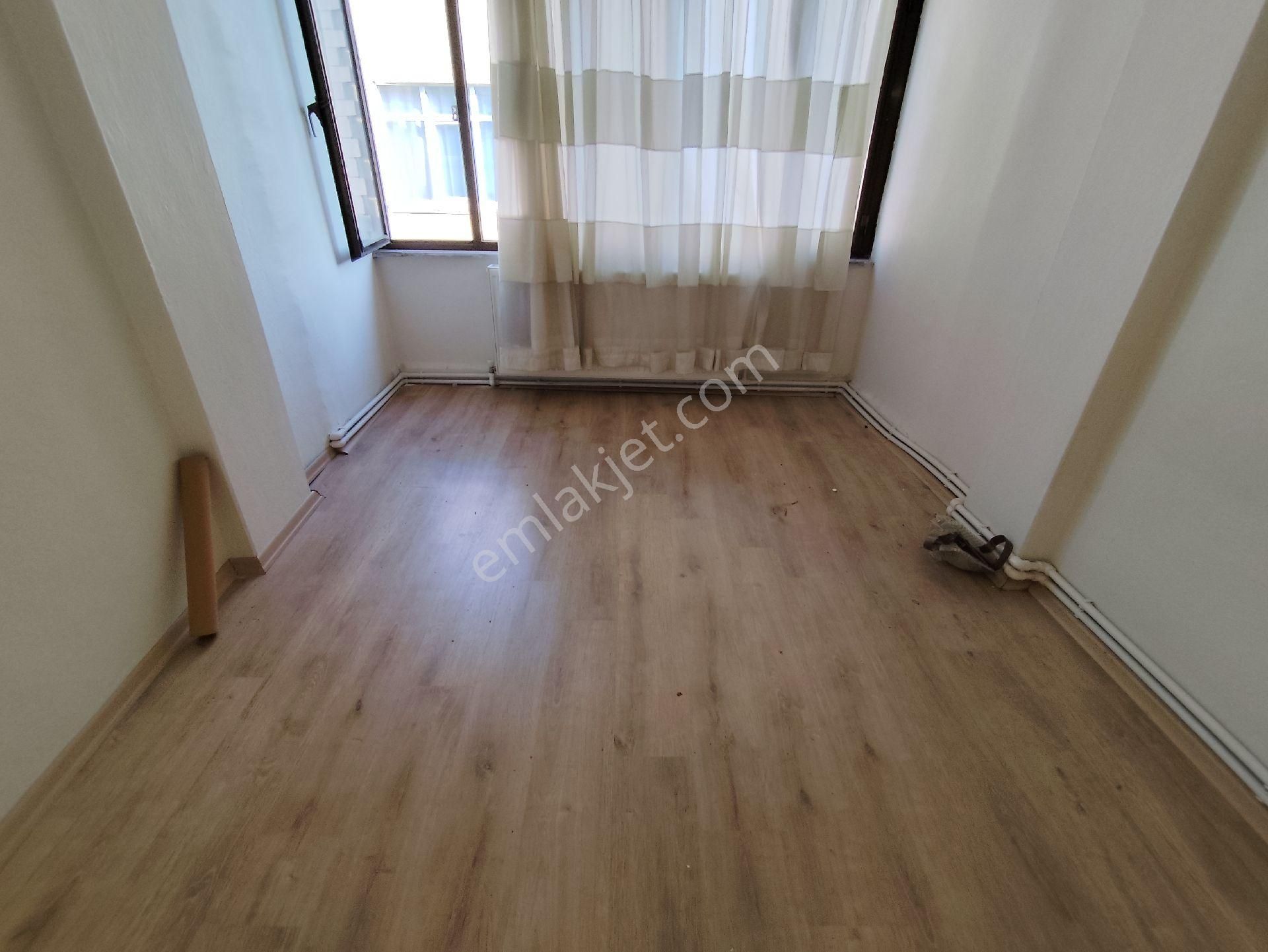 Fatih Yedikule Kiralık Daire YEDİKULE HACIEVHATTİNDE KİRALIK 2+1 DAİRE