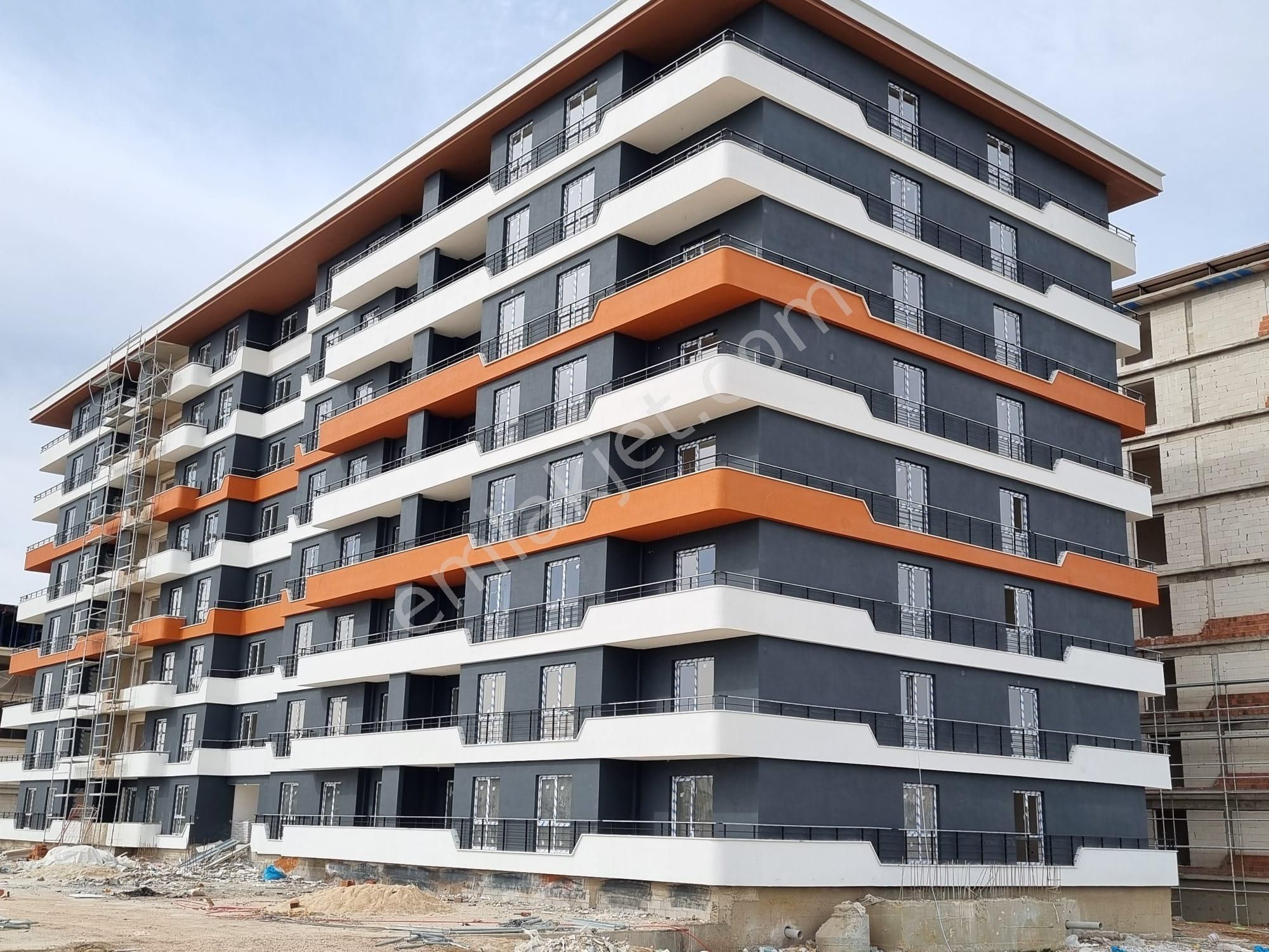 Meram Aymanas Satılık Kooperatif ORUÇ REİS EVLERİNDE 3+1 150 m2 DOLU HİSSE EYLÜLDE TESLİM