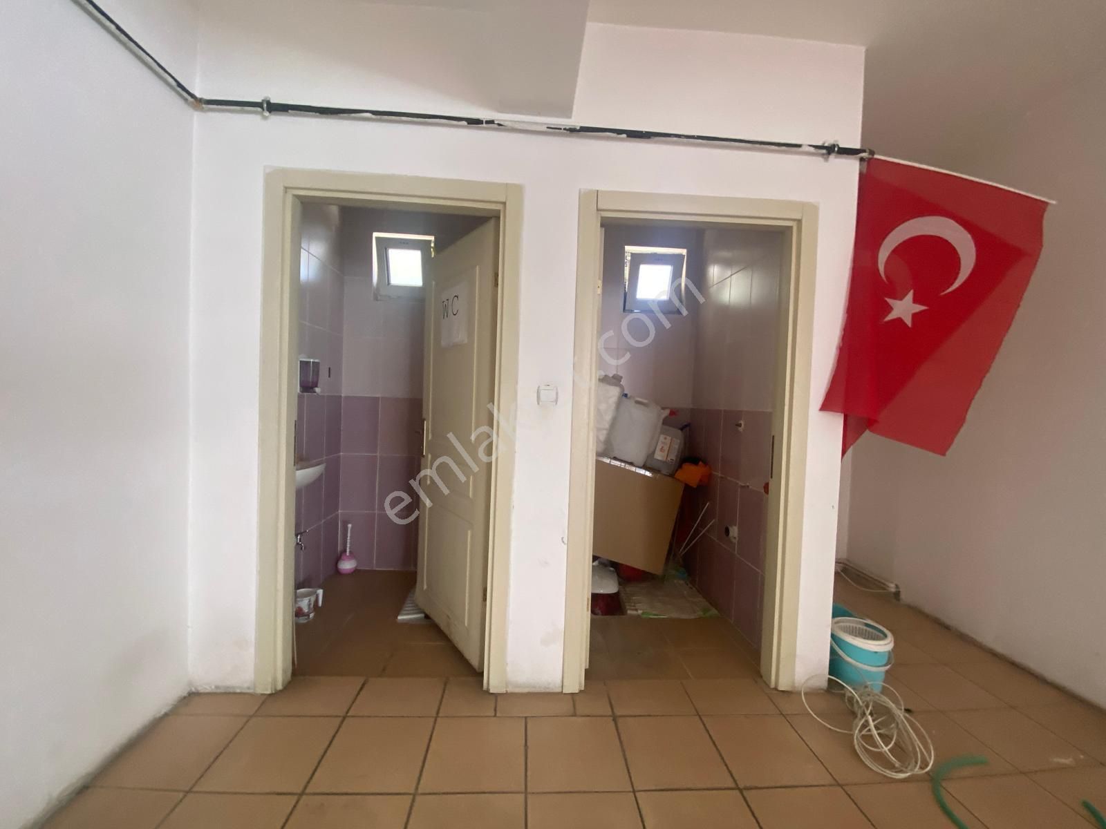 Adalı Gayrimenkul'den Satılık Köşe Başı Dükkan Yeşilbayırın İşlek Caddesinde - Görsel 14