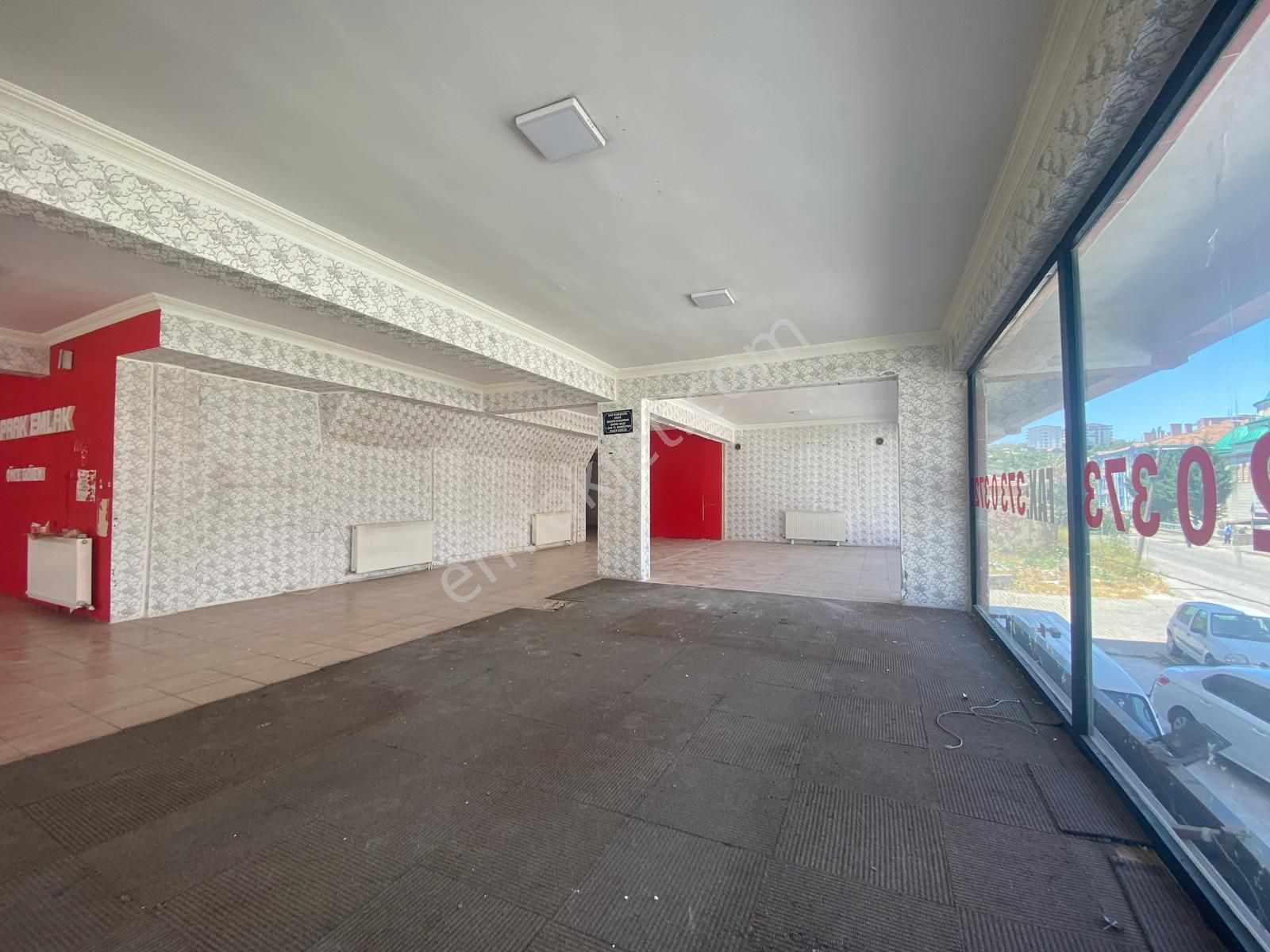 Adalı Gayrimenkul'den Satılık Köşe Başı Dükkan Yeşilbayırın İşlek Caddesinde - Görsel 9