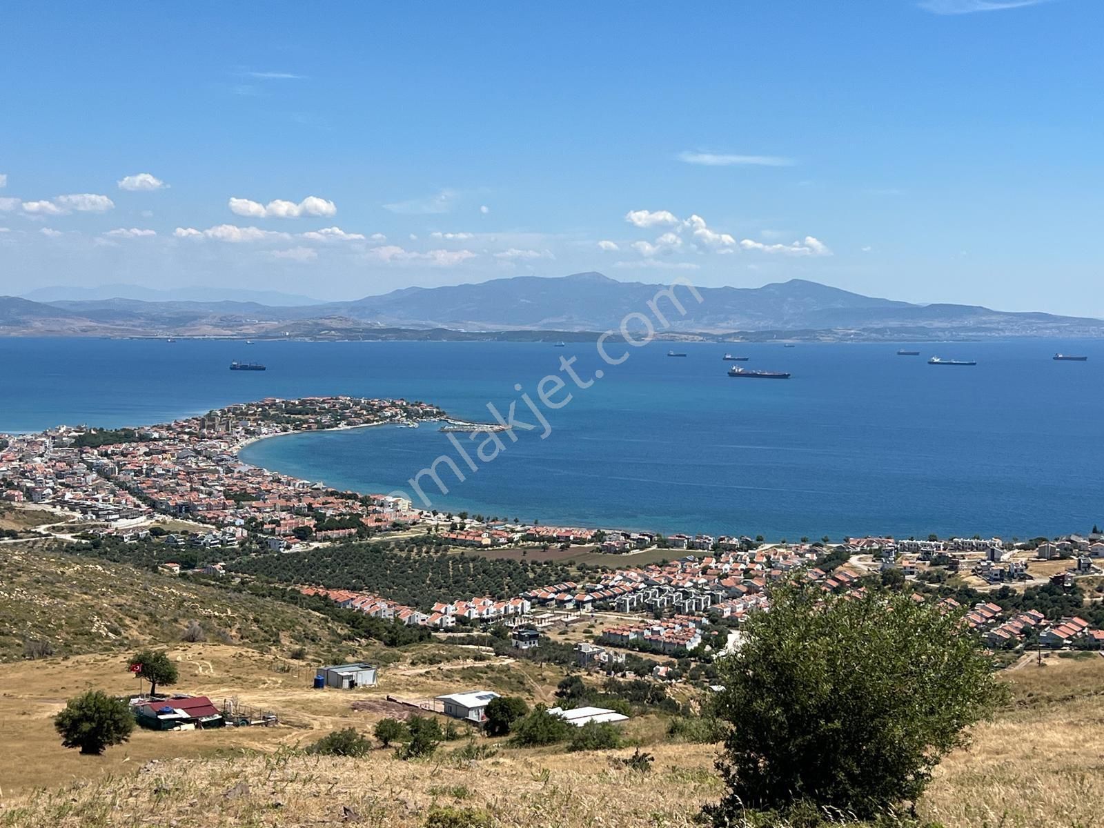 Dikili Çandarlı Satılık Villa İmarlı Sahibinden Çandarlı'da villa imarlı 315m2 arsanın 1/2 hissesi