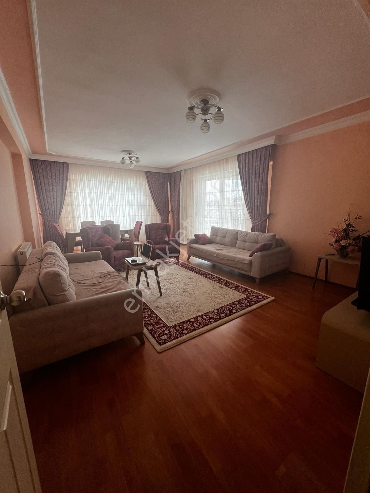 Kayapınar Medya Satılık Daire ARMİNA MARKET CİVARINDA 3+1 FIRSAT DAİRE 