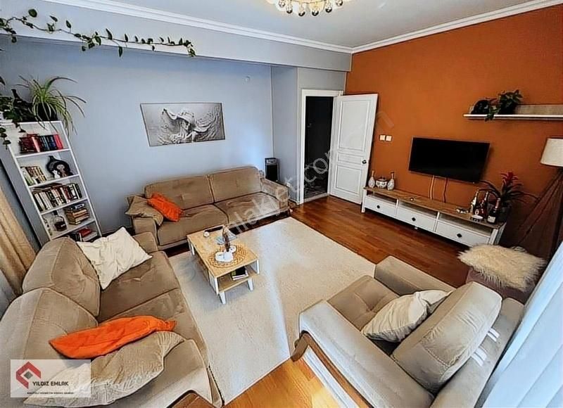 Kadıköy Bostancı Satılık Daire  KADIKÖY BOSTANCI'DA SATILIK 2+1 85M2 NET DAİRE YILDIZ EMLAK'TAN