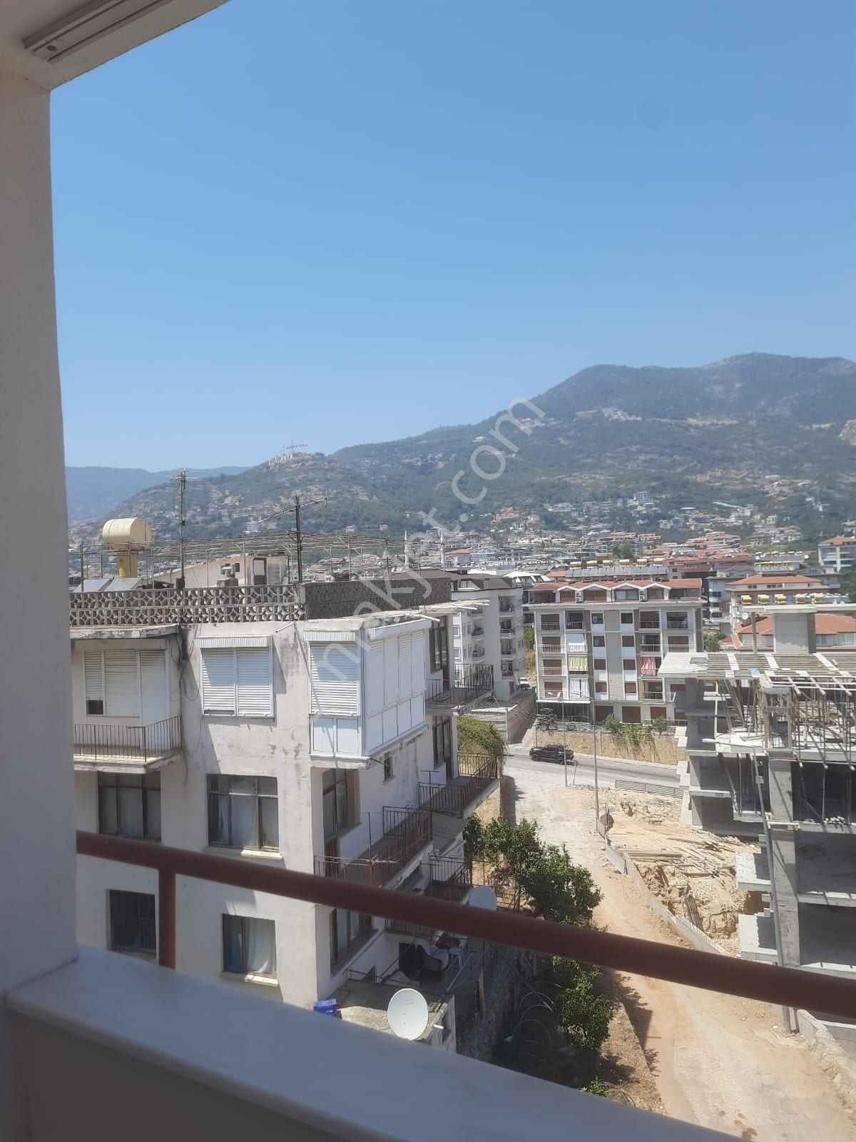 Alanya Güller Pınarı Kiralık Daire Alanya eski devalt hastanei arkasında kiralık daire