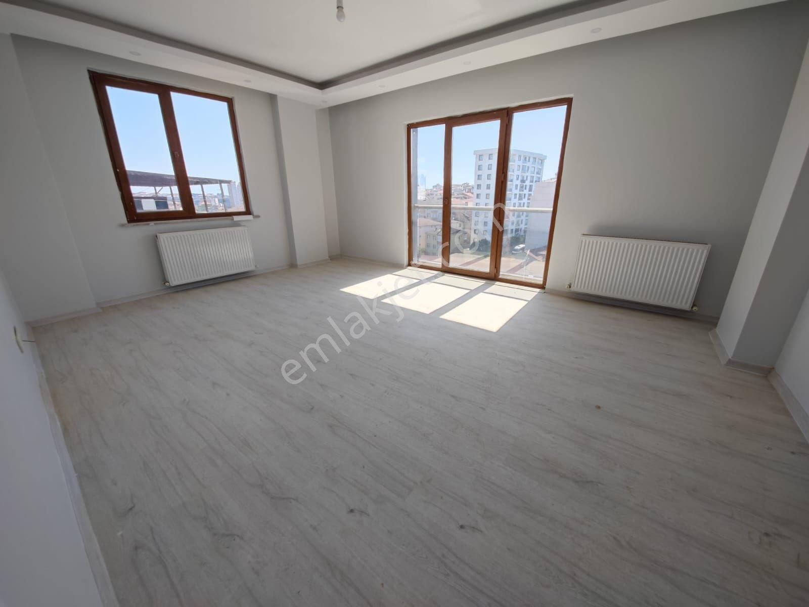 Pendik Çamçeşme Kiralık Daire ÇAMÇEŞME MAH 3+2 160M2 KIRALIK DUBLEKS EBEVEYN BANYO