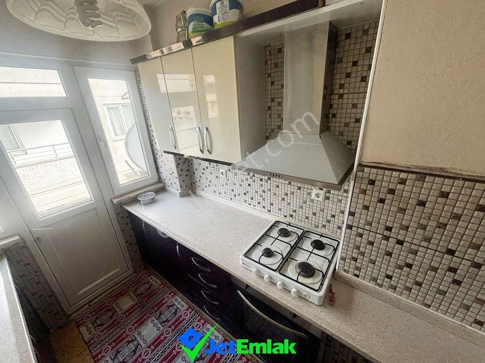 Edremit Sarıkız Satılık Daire  JET EMLAKTAN SARIKIZ'DA ÖN CEPHE DENİZE 50M 2+1 DAİRE