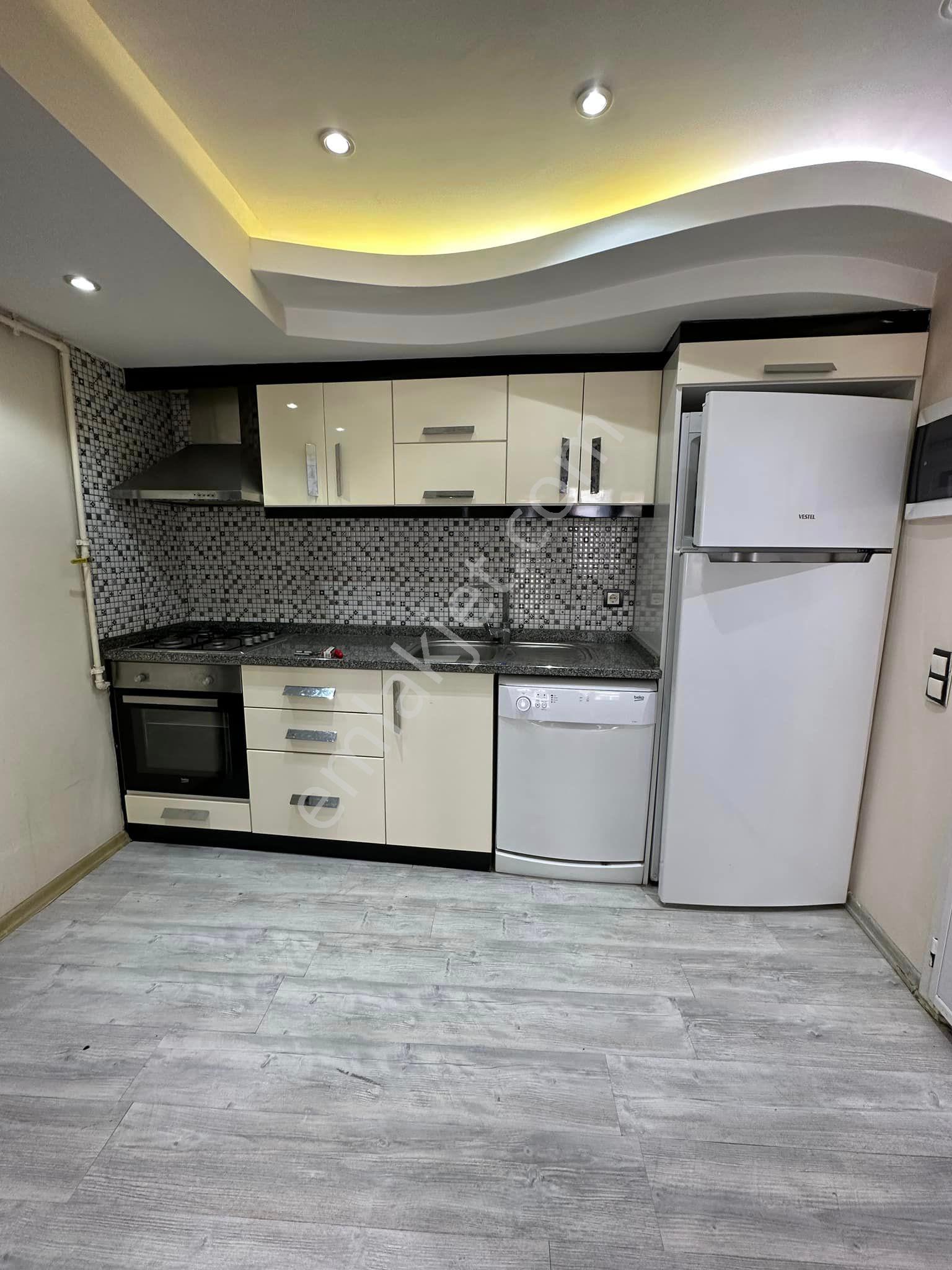 Çınar Ptt Arkası Balkonlu Eşyalı Arakat 2+1 - Görsel 15