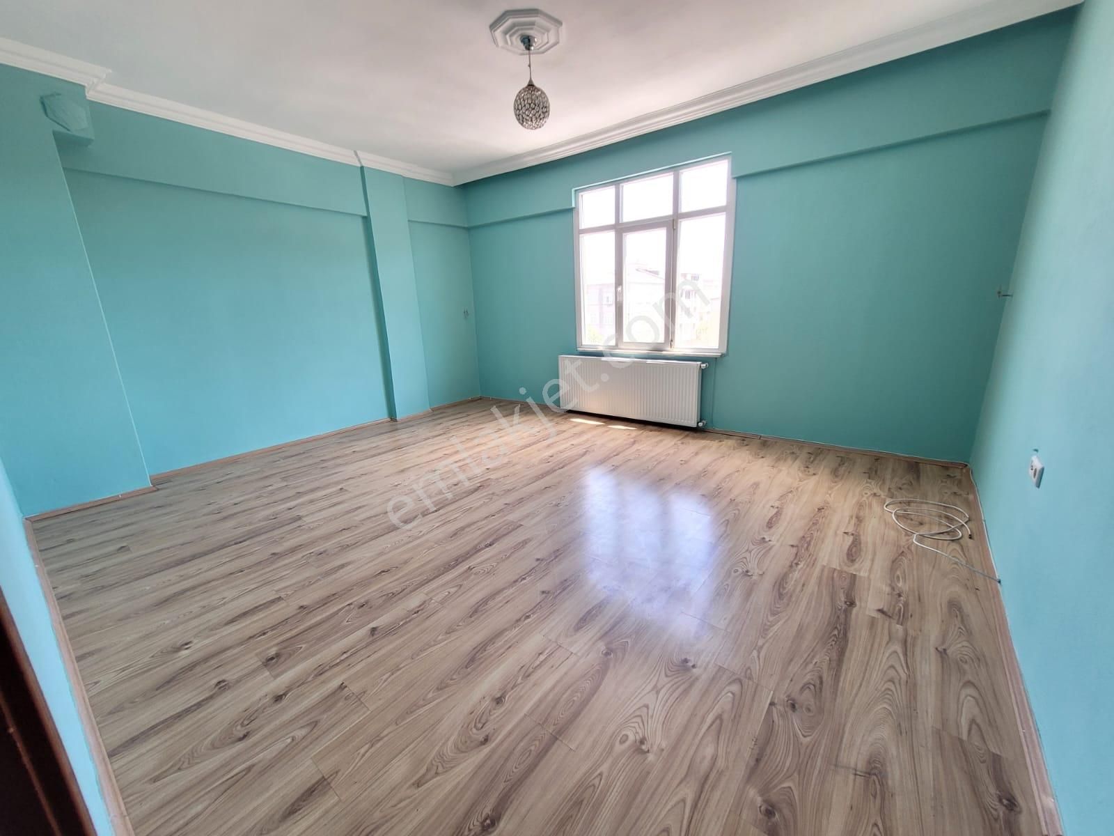 Sultangazi Cebeci Satılık Daire  ÜÇ KARDEŞLER'DEN SATILIK CEBECİ MH 2+1 3.KAT 105M²FIRSAT DAİRE