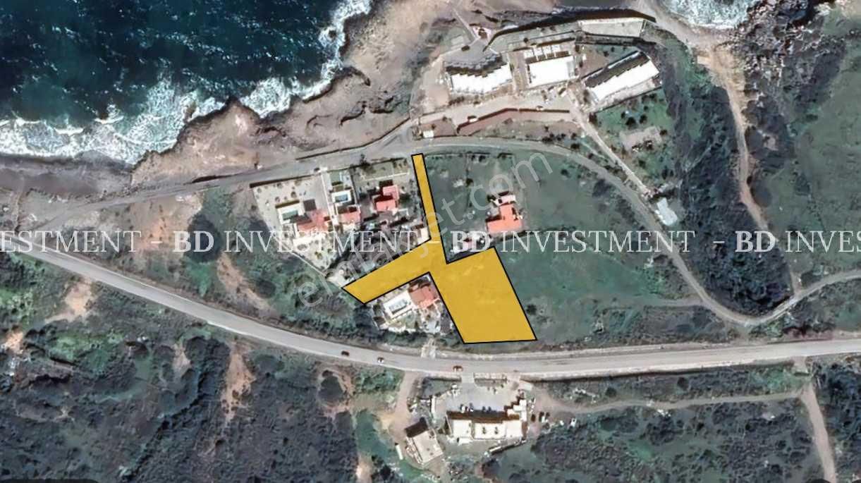 Girne Esentepe Köyü Satılık Konut İmarlı  BD INVESTMENT/Esentepe'de Denize Sıfır 3.317 m² Çok Özel Arsa