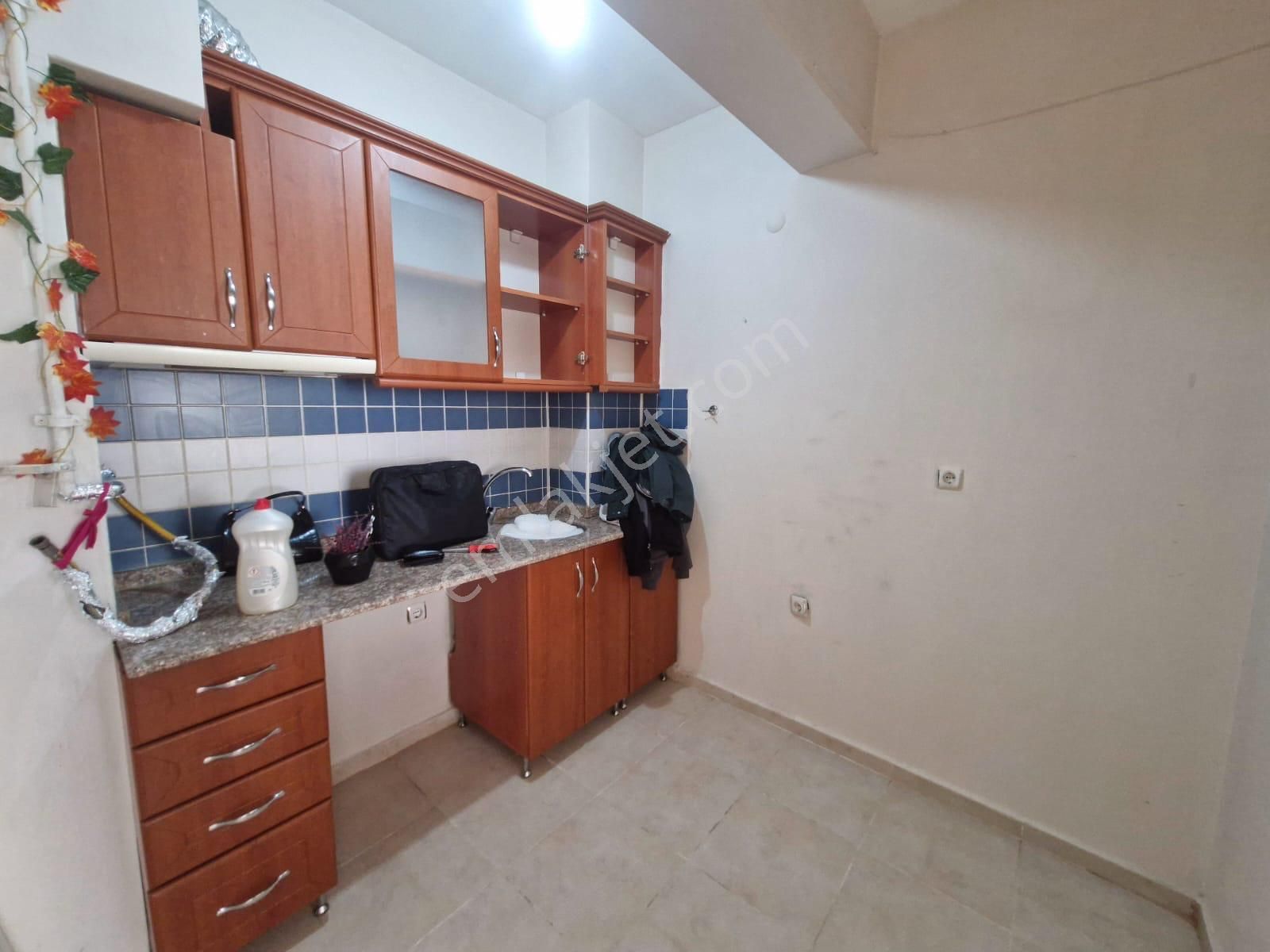 Tepebaşı Eskibağlar Kiralık Daire  ESKİBAĞLAR MAHALLESİN’DE 1+1 KİRALIK APART