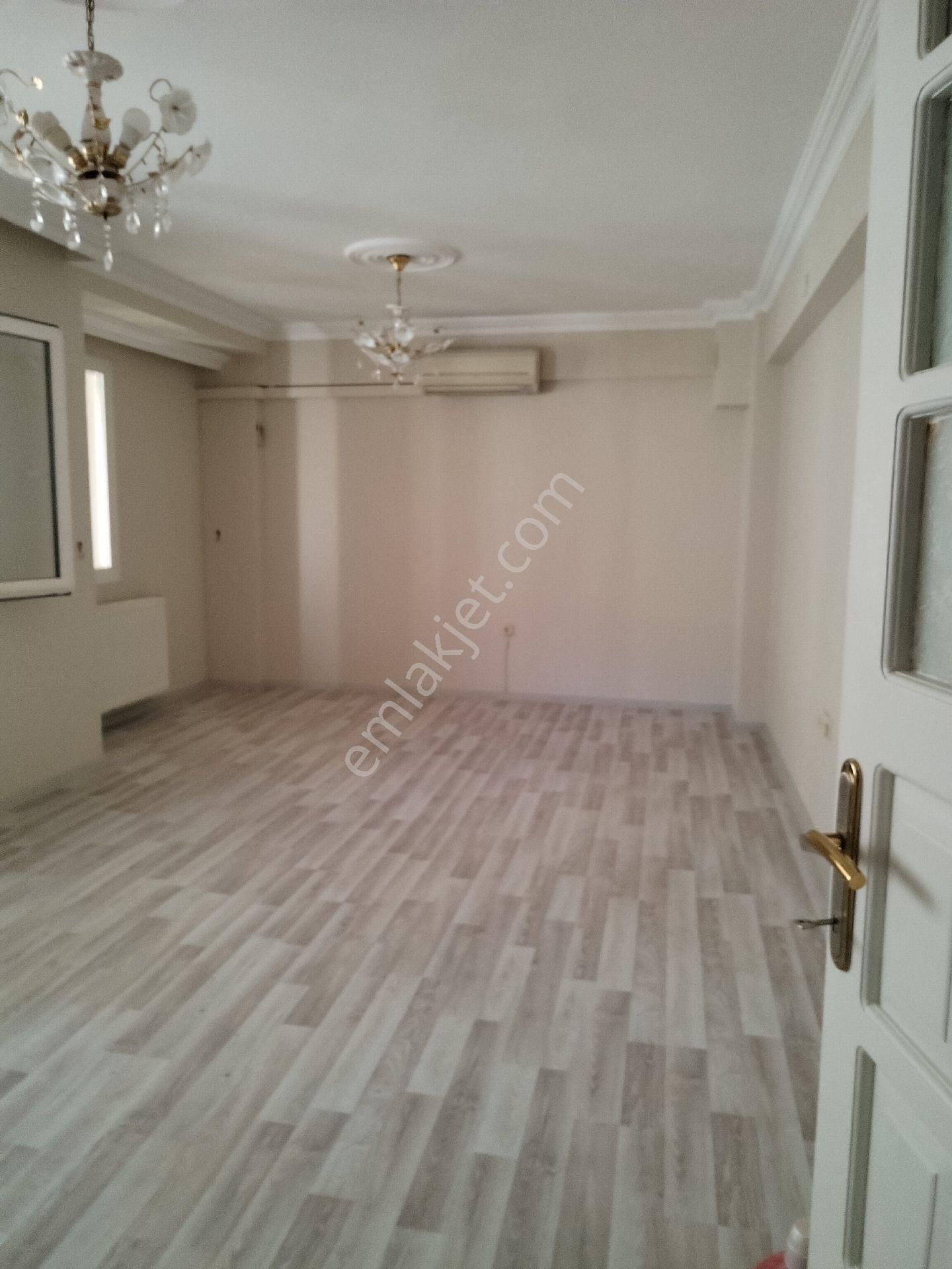 Çiğli Ataşehir Kiralık Daire ataşehirde kiralık 3+1daıre kombili klimalı