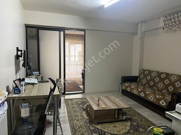 Uşak Merkez Ünalan Kiralık Daire KİRALIK 1+1 BALKONLU APART 