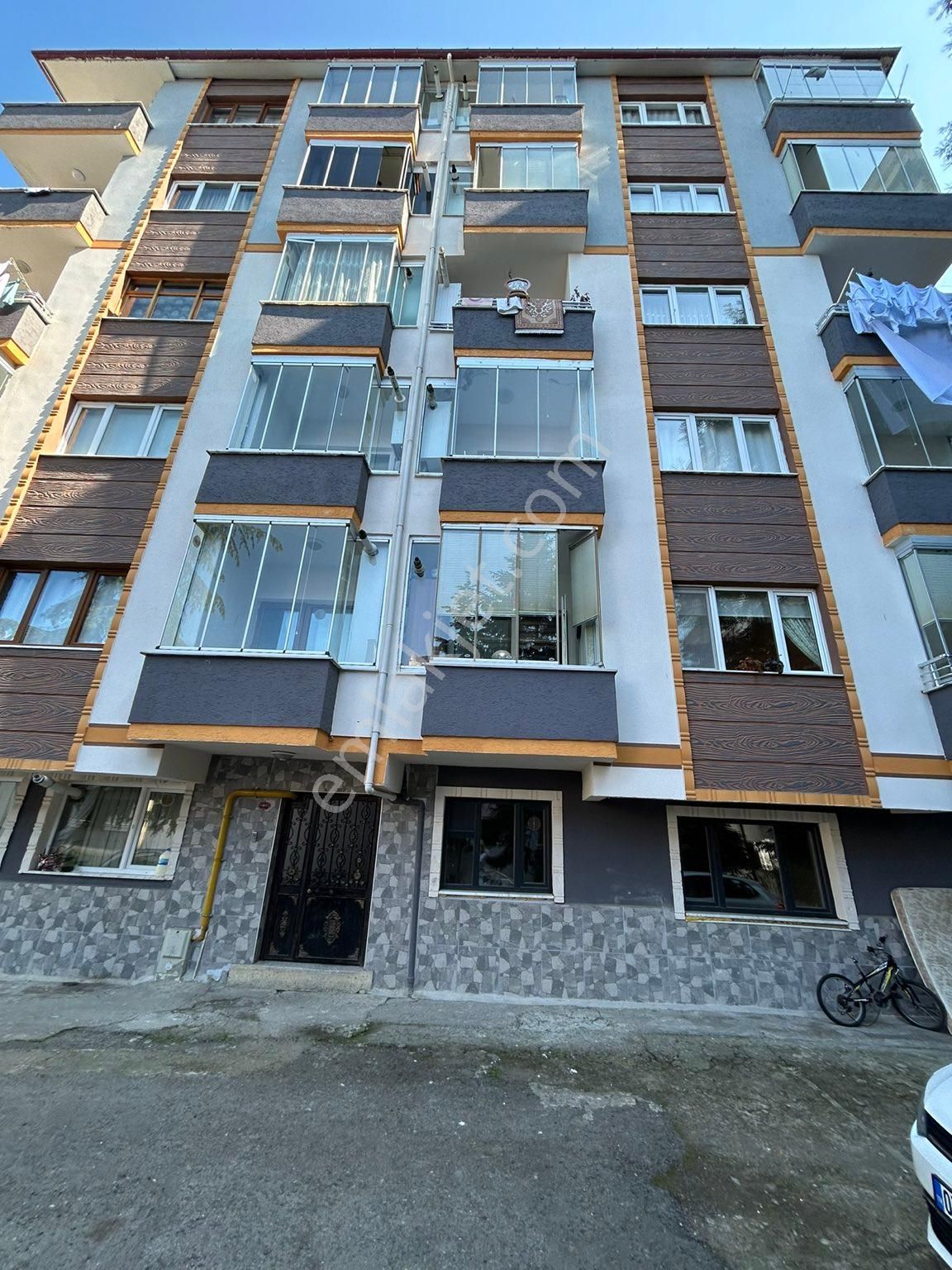 Ortahisar 2 Nolu Beşirli Satılık Daire DOĞUKENT SİTESİ 2+1 GİRİŞ KAT SATILIK DAİRE