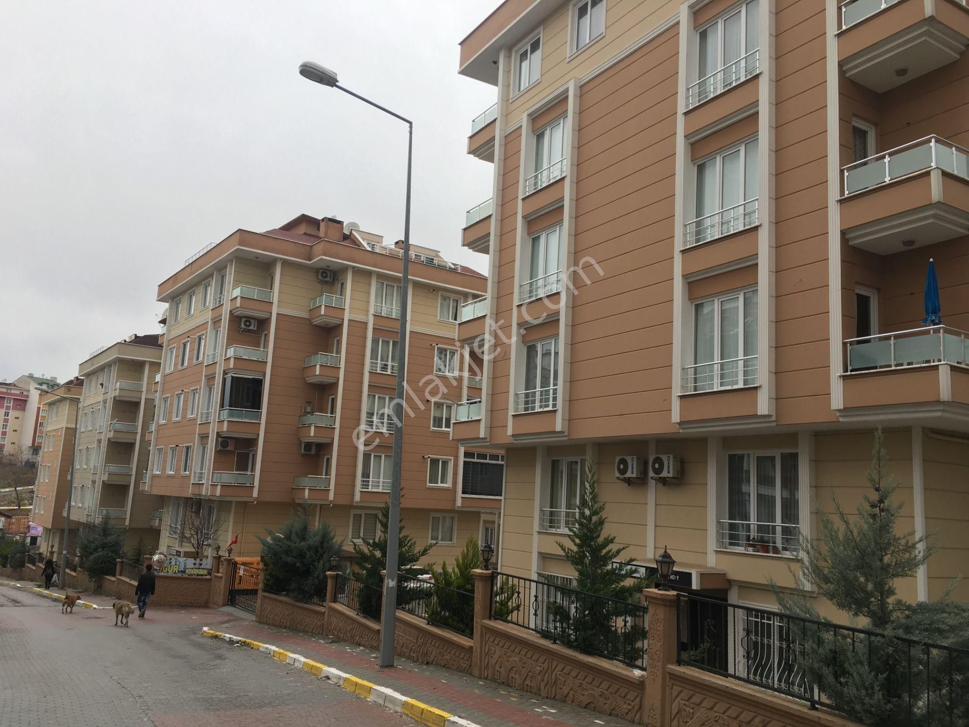 Beylikdüzü Adnan Kahveci Satılık Daire  İSTANBUL BEYLİKDÜZÜNDE 5 KATLI GÜV- KAPALI SİTEDE 3+1 İSKANLI