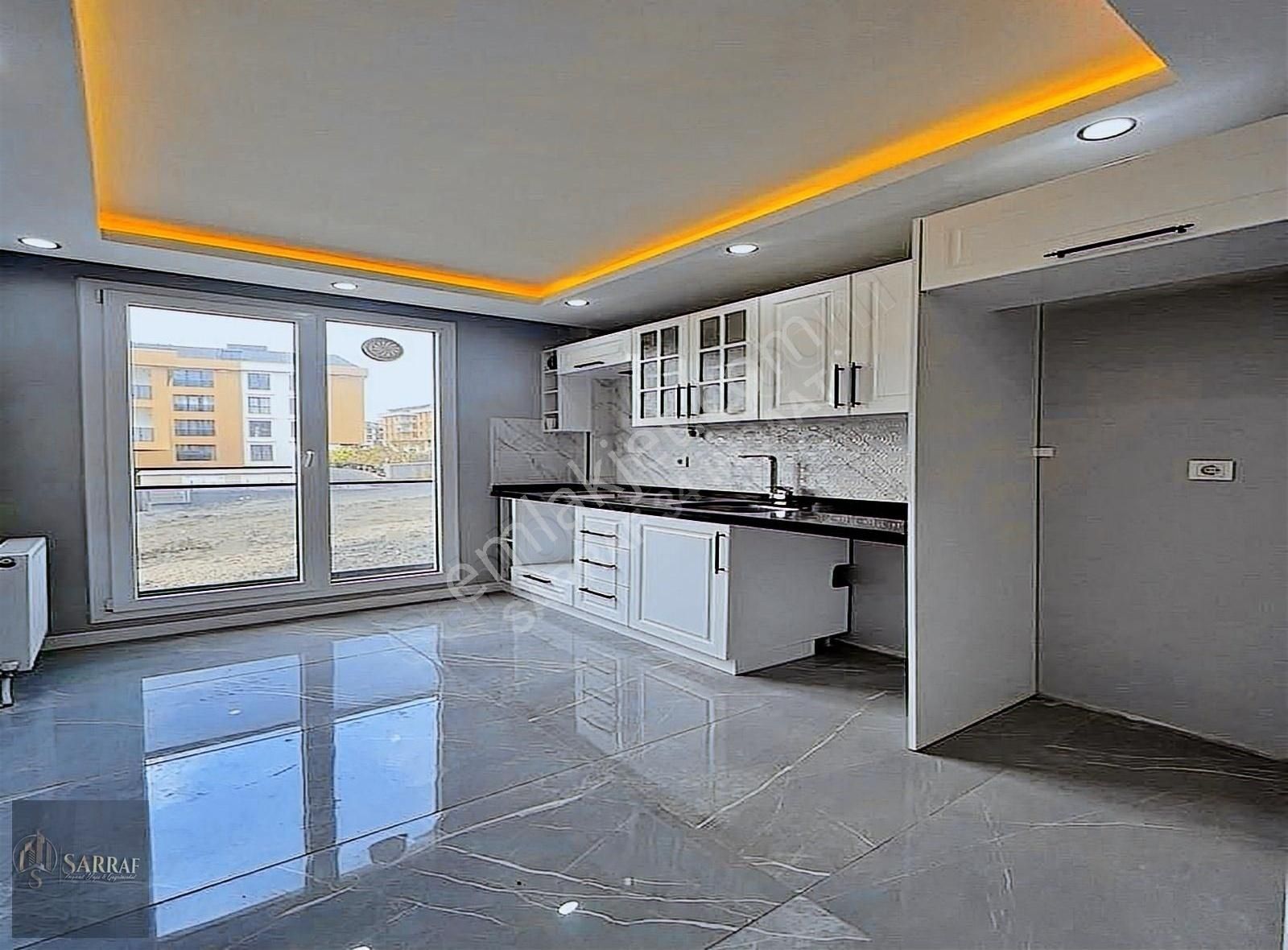 Beylikdüzü Sarraf'tan Yakupluda Sıfır %80 Krediye Uygun 2+1 Daire