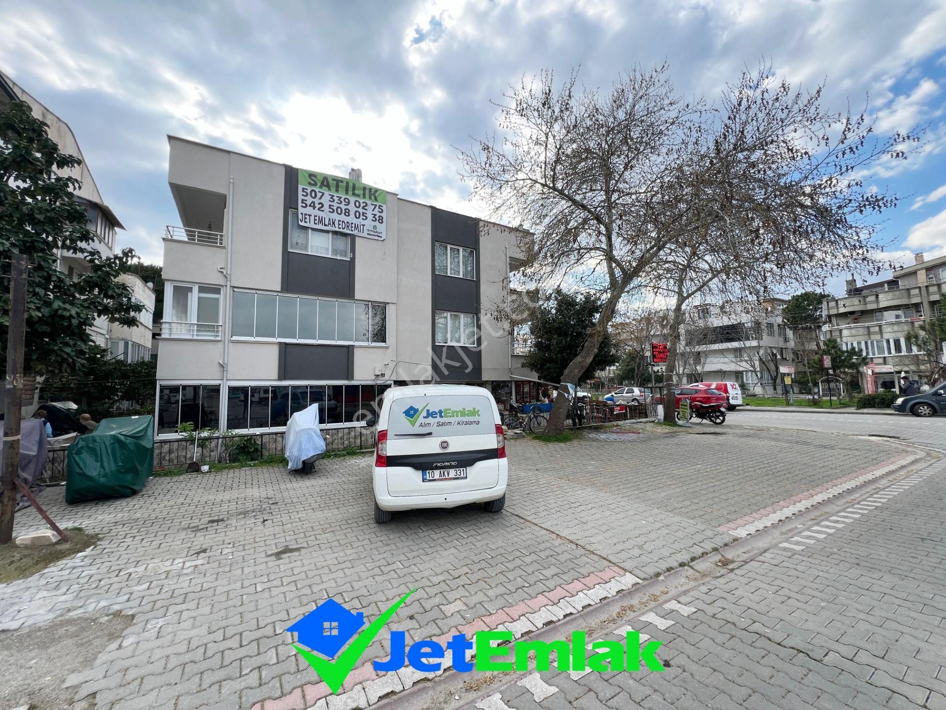 Edremit Altınkum Satılık Daire ▀ Tek Yetkili ▀jet'ten Altınkum'un Göbeğinde Geniş Teraslıdublex