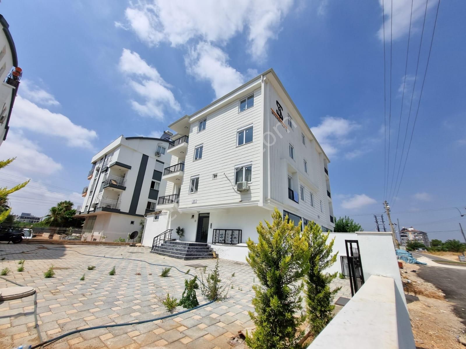 Kepez Habibler Satılık Daire  ANTALYA KEPEZ HABİPLER MAHALLESİ ASANSÖRLÜ AYRI MUTFAK 2+1 SIFIR DAİRE