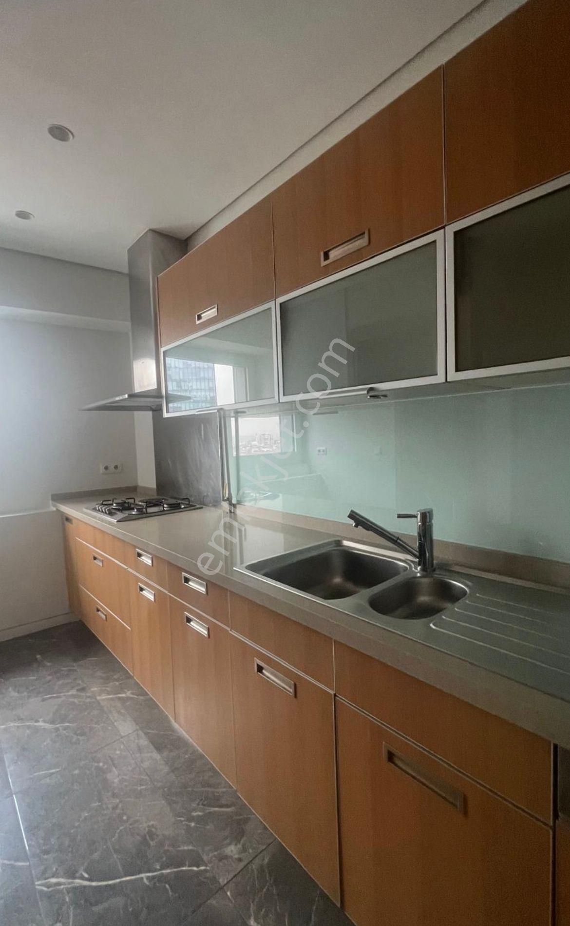 Beşiktaş Levent Satılık Residence Levent Kanyon 1+1 Güncel Satılık Boş Balkonlu Residence