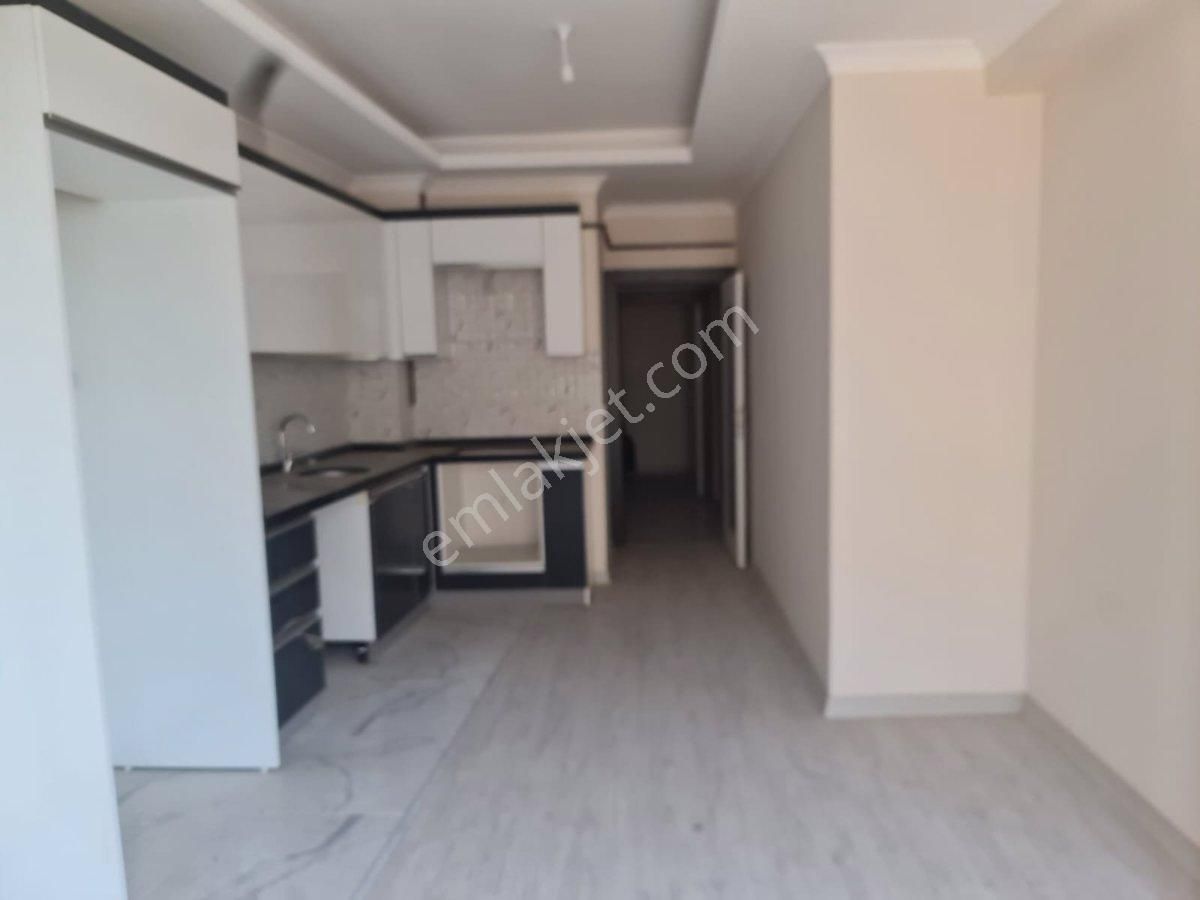 Zeytinburnu Çırpıcı Satılık Daire ZEYTİNBURNU ÇIRPICI  MAHALLESİ SATILIK DAİRE