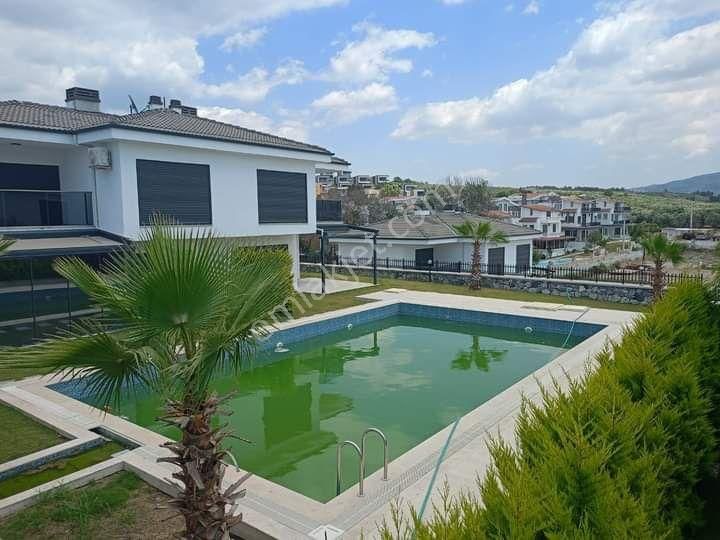 Kuşadası Soğucak Satılık Daire Kaçırılmayacak fırsat villalar 🏖️🏝️🏖️Kuşadasında186 adet villa Dördüz ve ikiz villalar