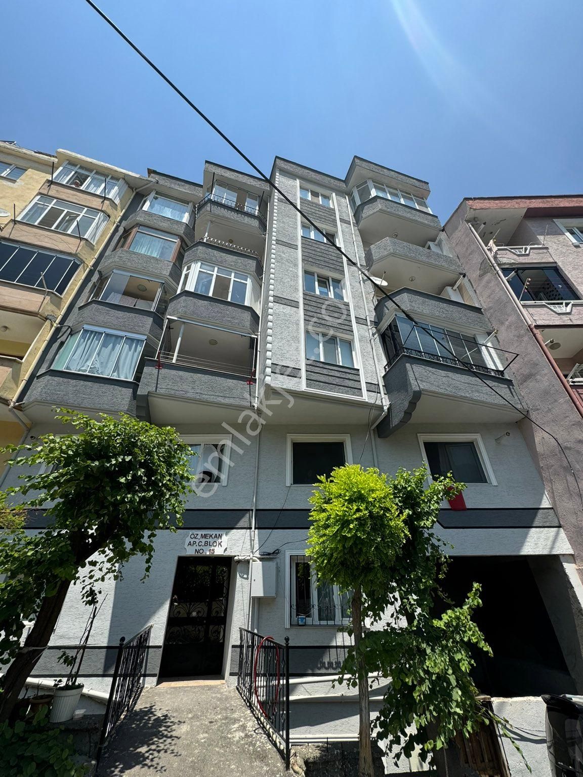 Yıldırım Emirsultan Kiralık Daire  ASKERİ LİSE KARŞISINDA KİRALIK 2+1 DAİRE