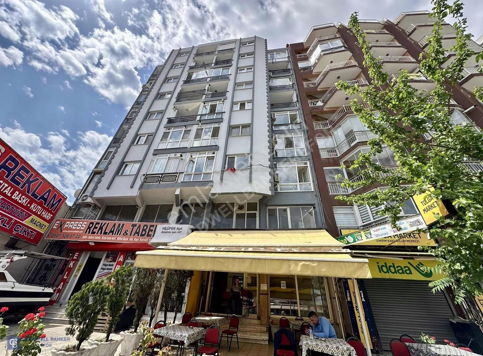 Karşıyaka Dedebaşı Satılık Daire Anadolu Caddesi Üzeri Satılık 2+1 Doğalgazlı Daire