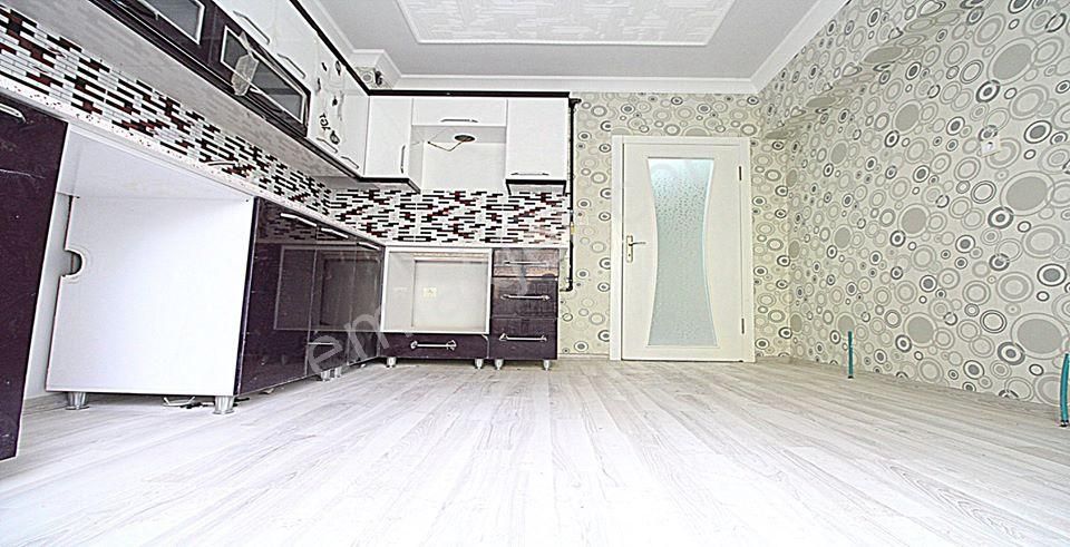 Esenyurt Mehterçeşme Satılık Daire  ESENYURT MEHTERÇEŞME'DE 2+1 KREDİYE UYGUN ACİL SATILIK DAİRE ERYAMAN'DA