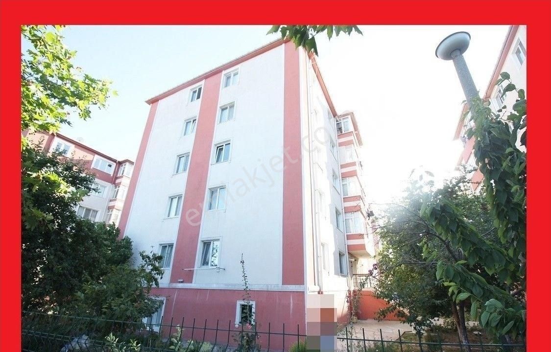 Çorlu Havuzlar Satılık Daire CUMHURİYET PARKI DİBİNDE GÖÇMEN KONUTLARINDA 85M2 2+1 4.KAT