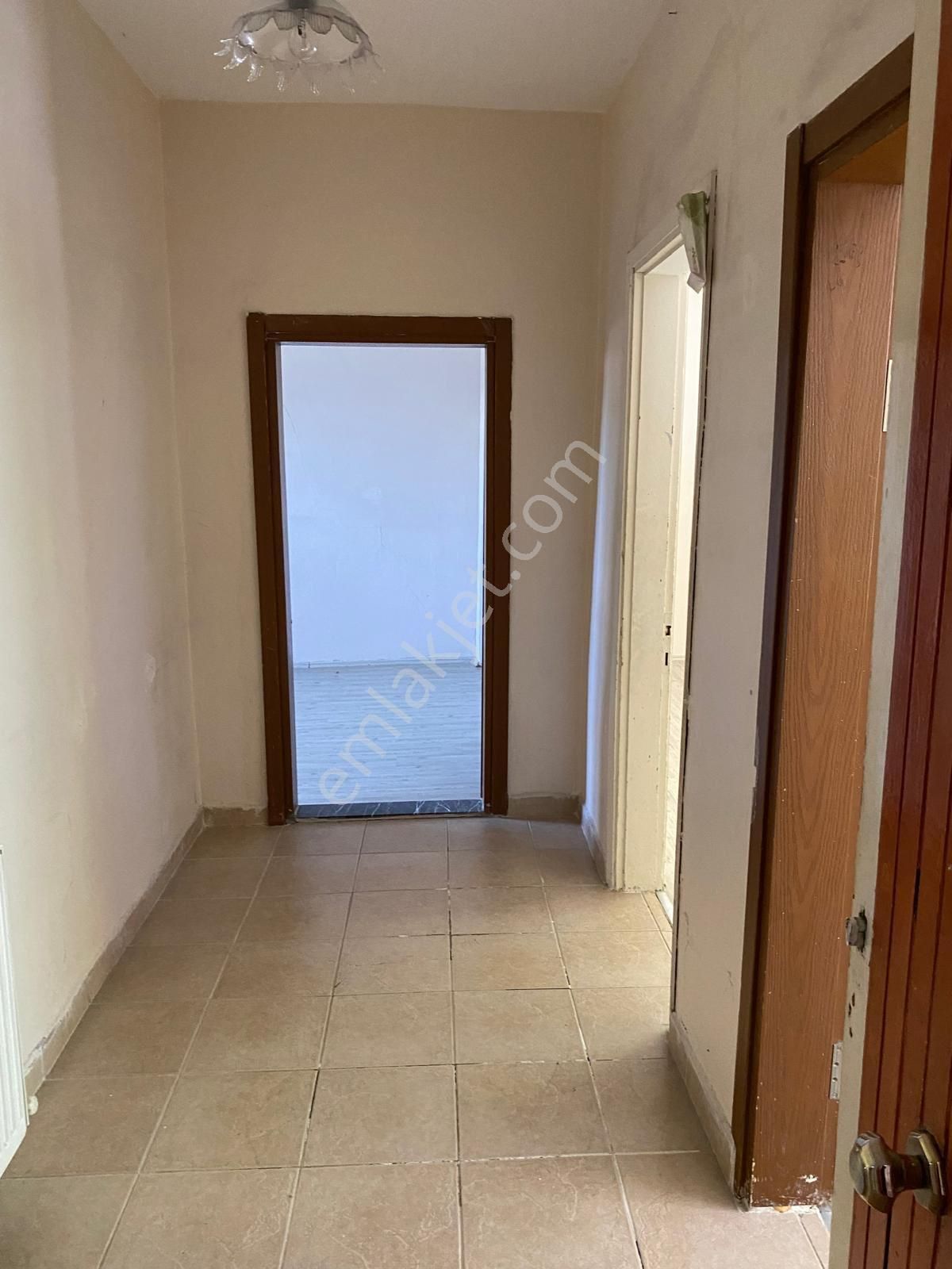 Bağcılar Mahmutbey Kiralık Daire MAHMUT BEY MAH 2+1 KİRALIK DAİRE