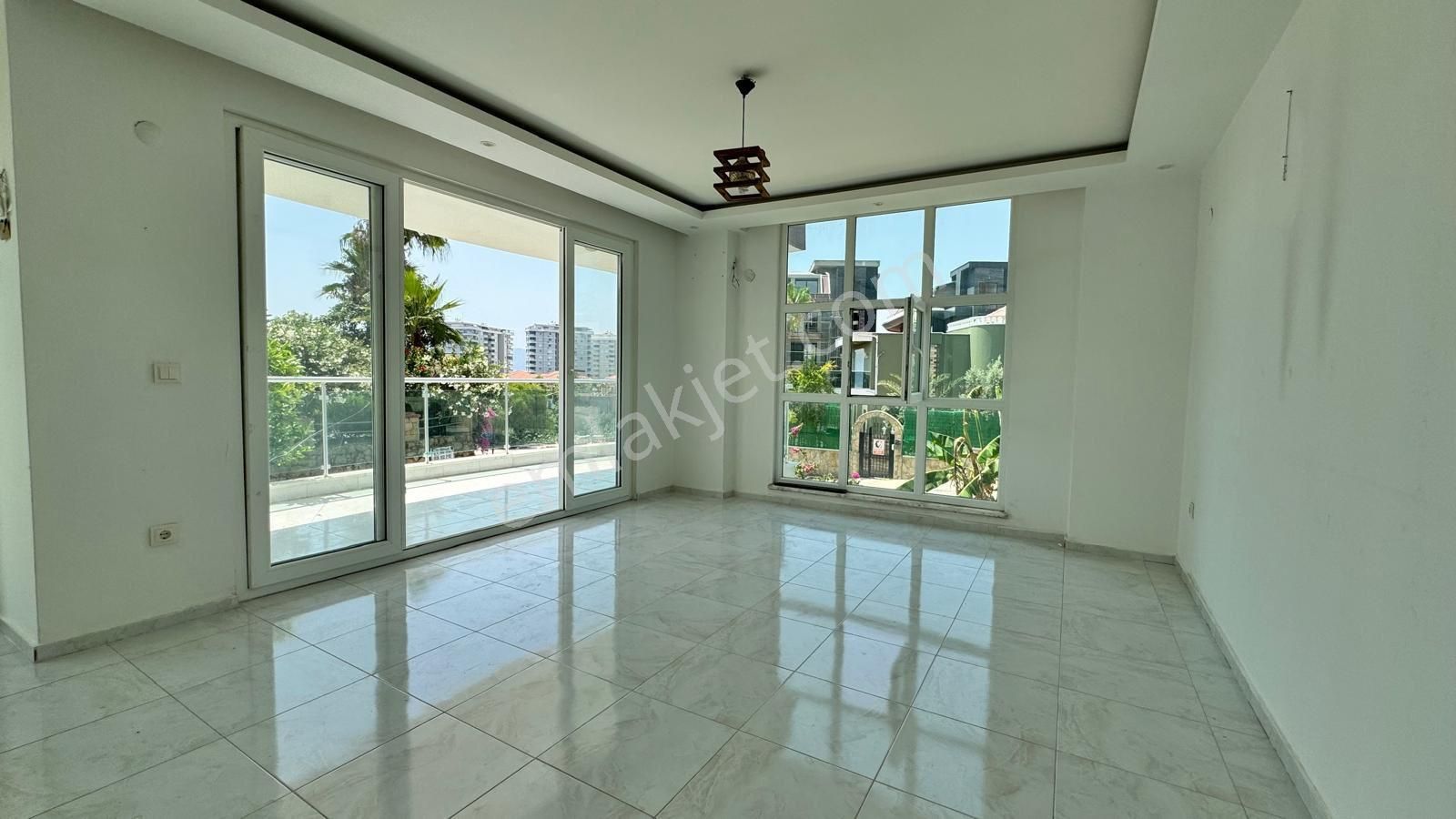 Ki̇ralik 2+1 dai̇re