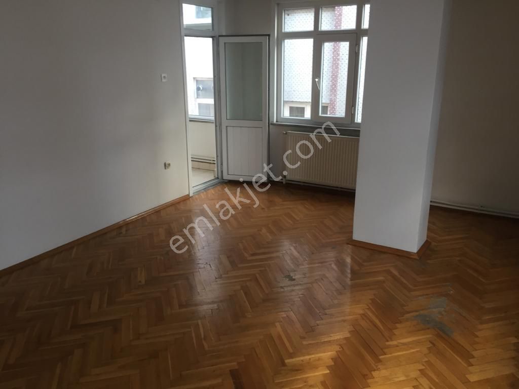 Ümraniye Armağanevler Kiralık Daire  ARMAĞANEVLER  KİRALIK DAİRE 2+1 METROYA YAKIN 3.DAKİKA