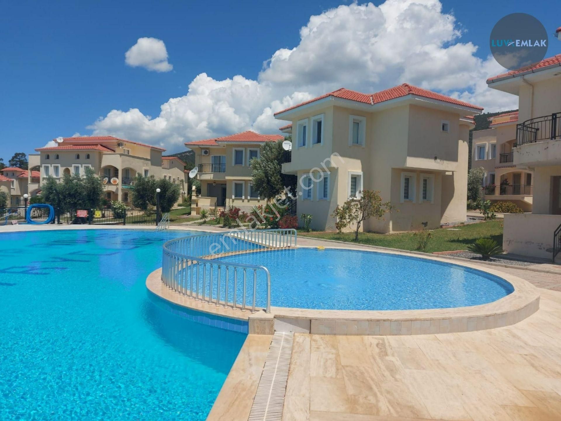 Didim Akbük'te Tam Müstakil Kompleks Site İçerisinde Satılık 3+1 Müstakil Villa - Görsel 5