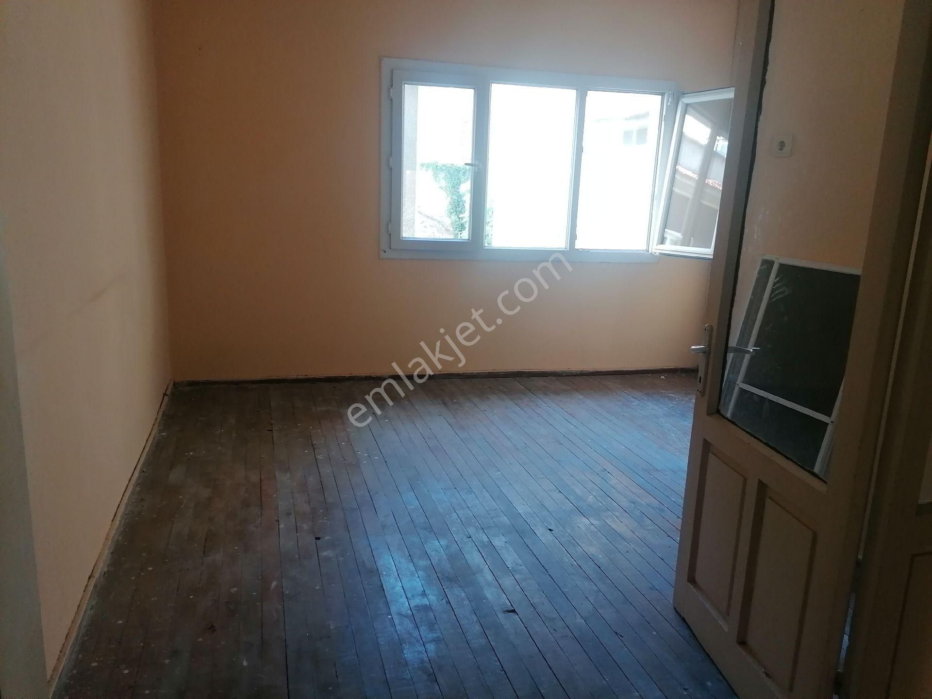 Bergama Gazipaşa Satılık Daire MERKEZDE SATILIK DAİRE