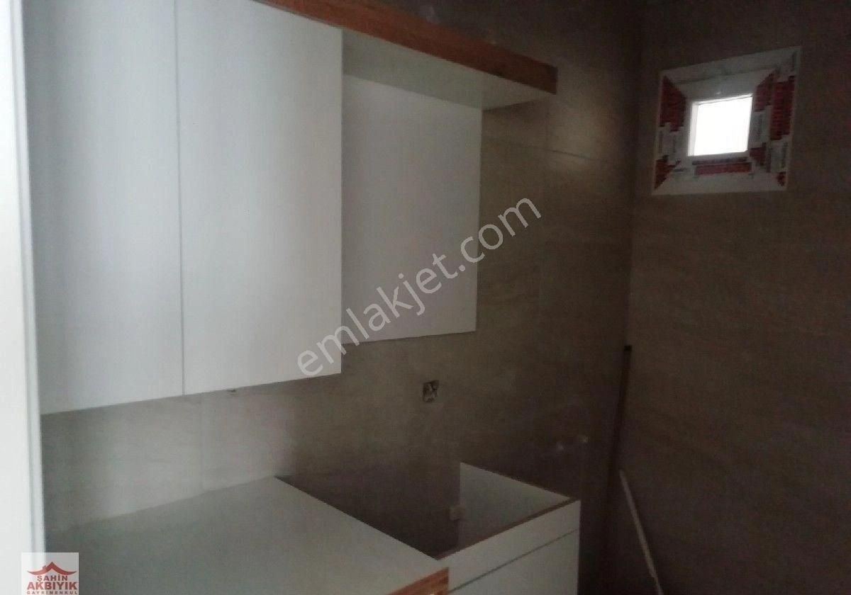 Bayraklı Cengizhan Satılık Daire BAYRAKLI ŞEHİR HASTANESİ YAKINI 1+1 Y.GİRİŞ 50 M2 SIFIR