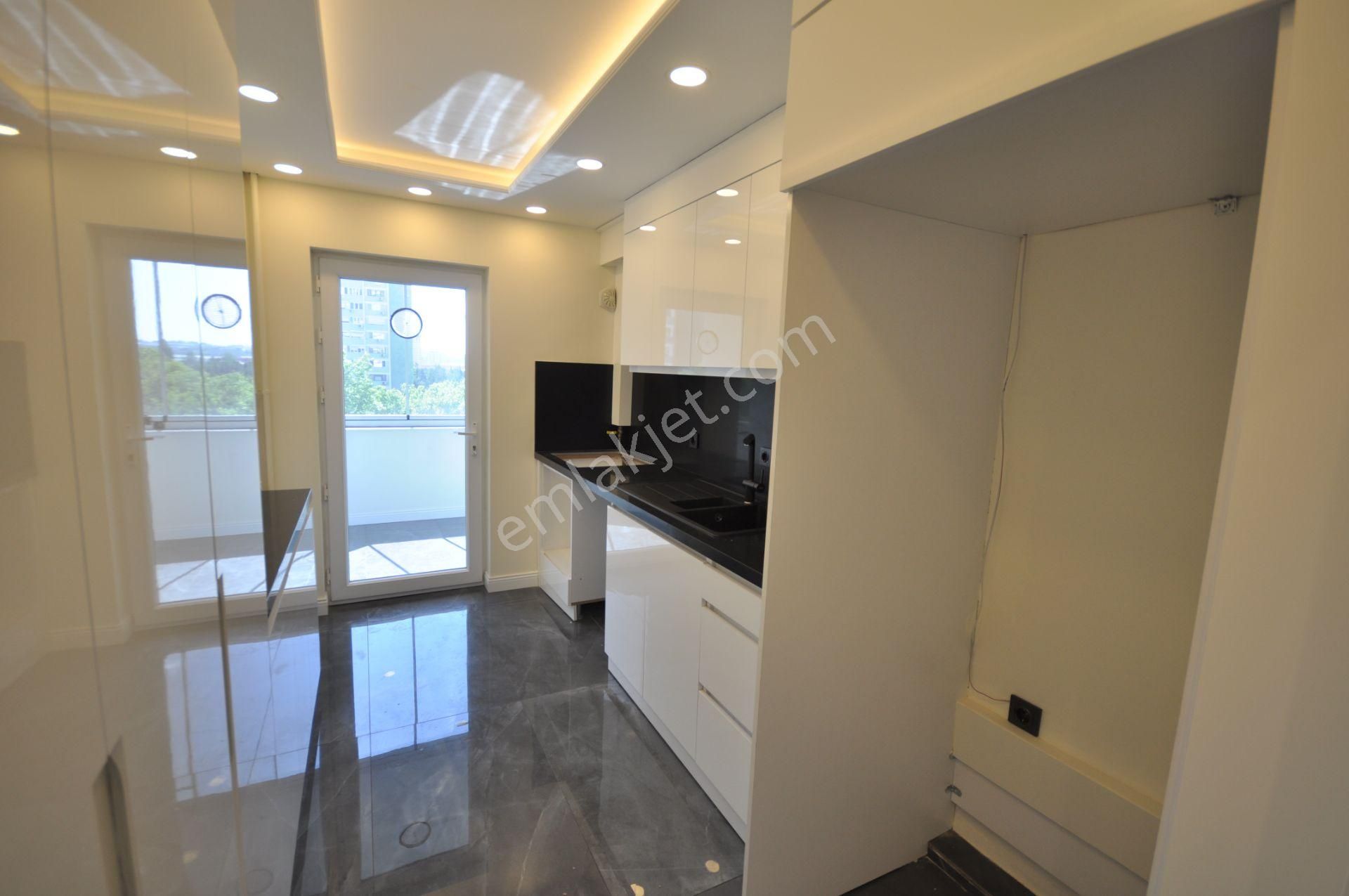 Bakırköy Ataköy 7-8-9-10. Kısım Kiralık Daire  PYRAMID'DEN ATAKÖY 9.KISIM B-TİPİ FULL TADİLATLI LÜX 2+1 DAİRE