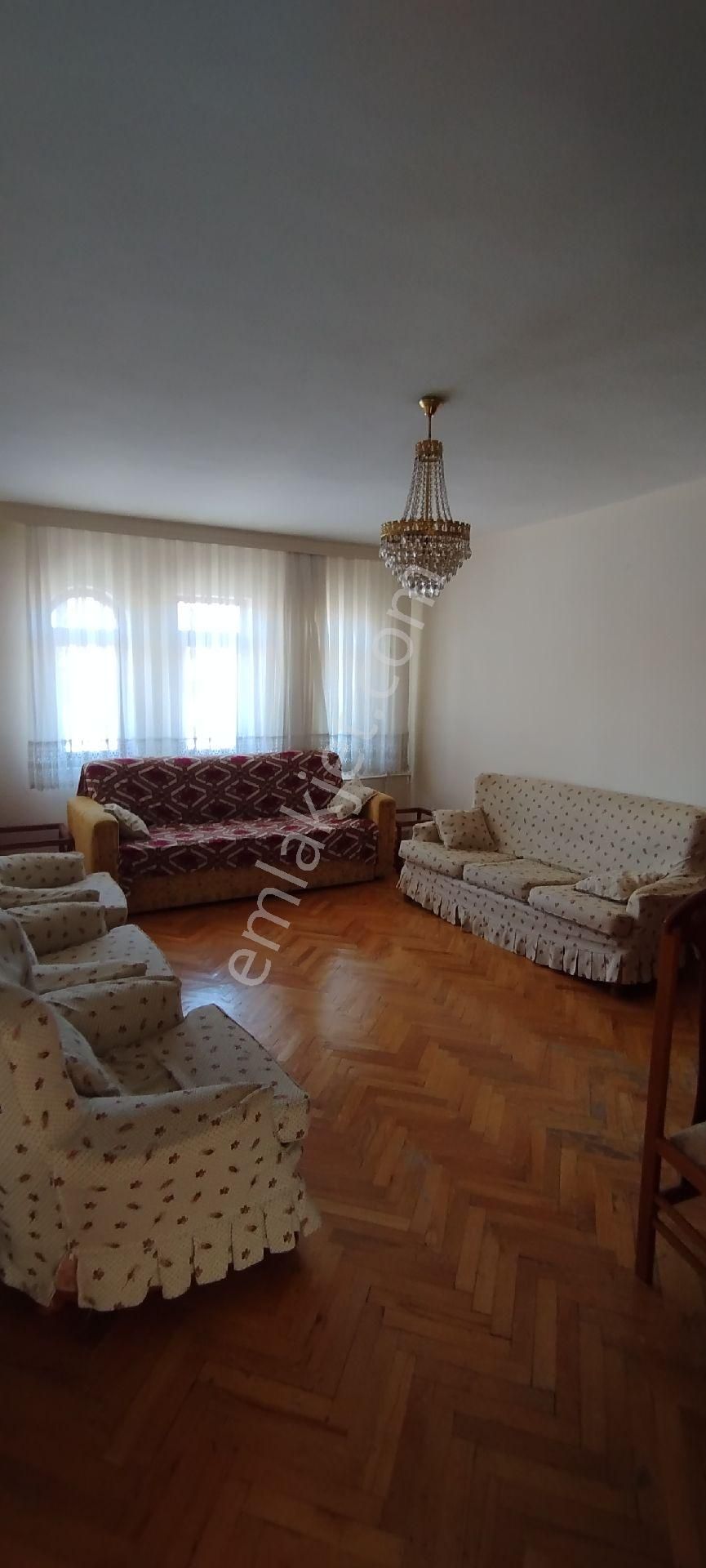 Çankırı Çankırı Merkez Okula Yakın Kiralık Daire KİRALIK**3+1 EŞŞALI**DAİRE