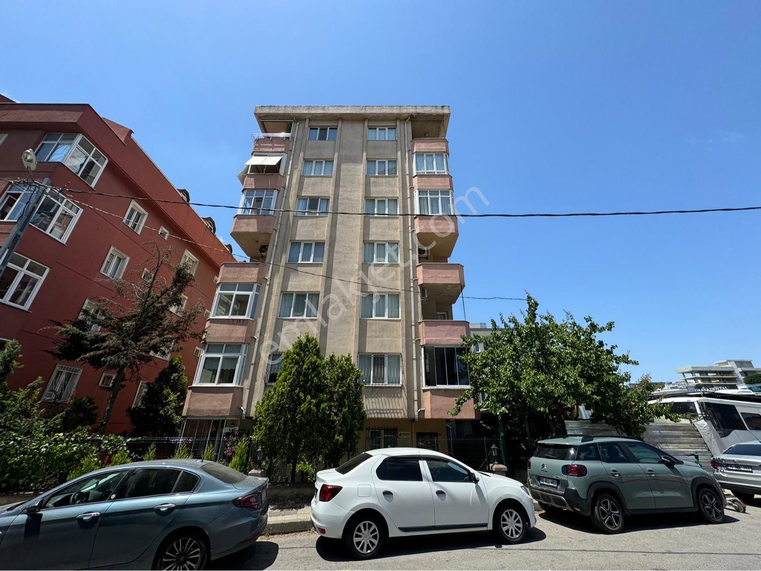 Ataşehir Yenişehir Satılık Daire ATAŞEHİR BARAJYOLUNDA 3+1 SATILIK DAİRE